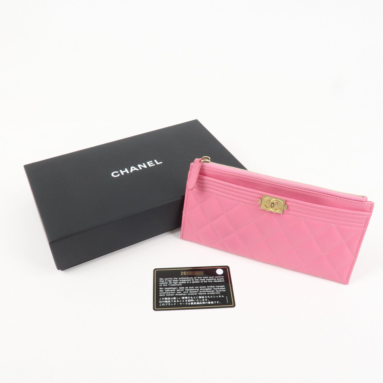 CHANEL Lamb Skin Matelasse Boy Chanel COCO Mark Fragment Case Used