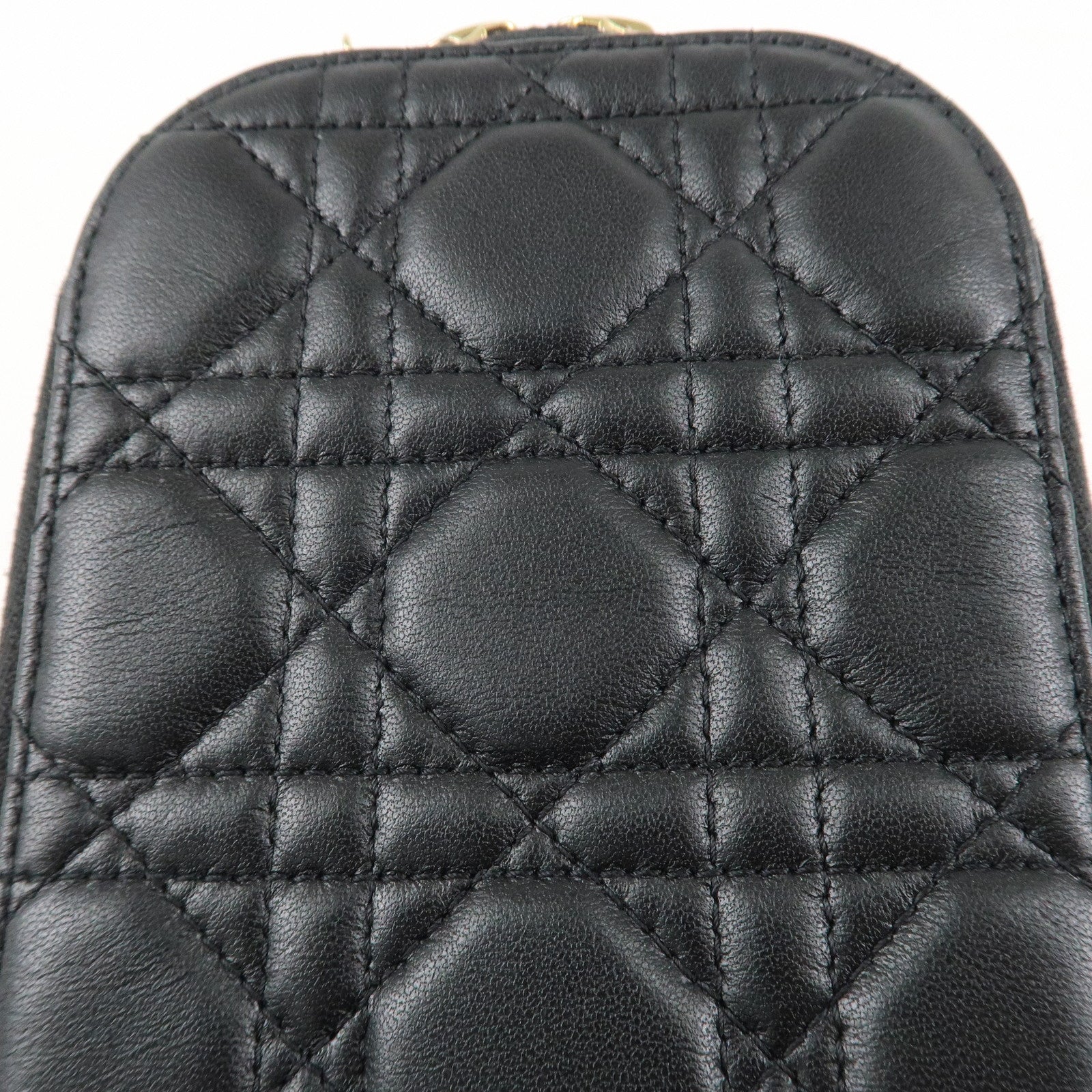 Christian Dior Lady Dior Call'in Dior Canage Lamb Skin Phone Holder Used