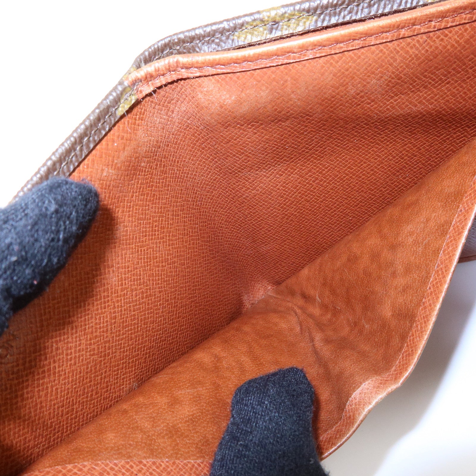 Louis Vuitton Monogram Porte Monnaie Billets Cartes Credit M61600