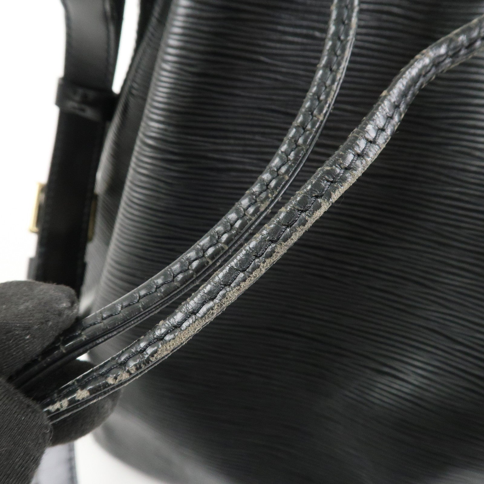 Louis Vuitton Epi Petit Noe Shoulder Bag Noir Black M59012 Used