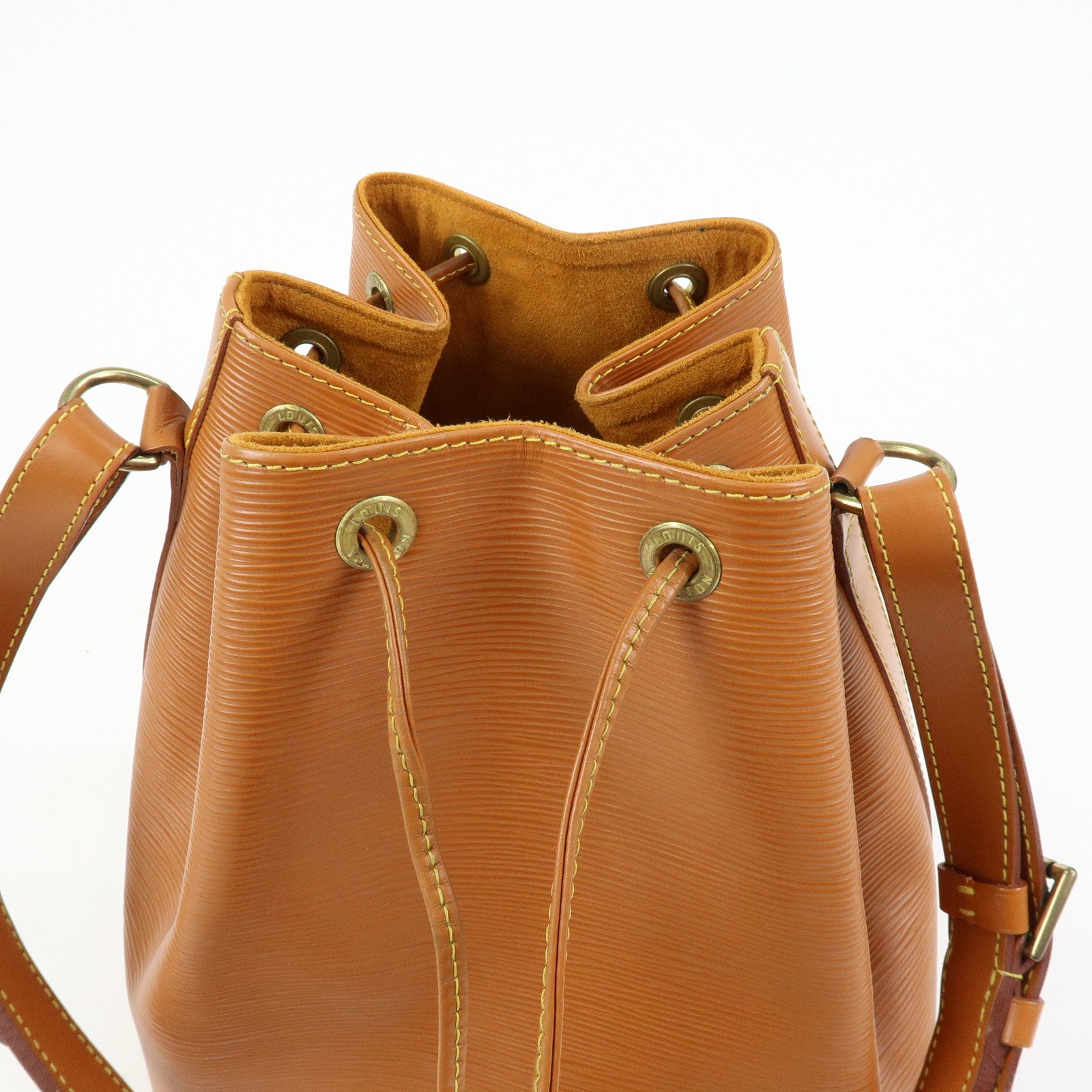Louis Vuitton Epi Leather Petit Noe Shoulder Bag Zipang Gold M44108