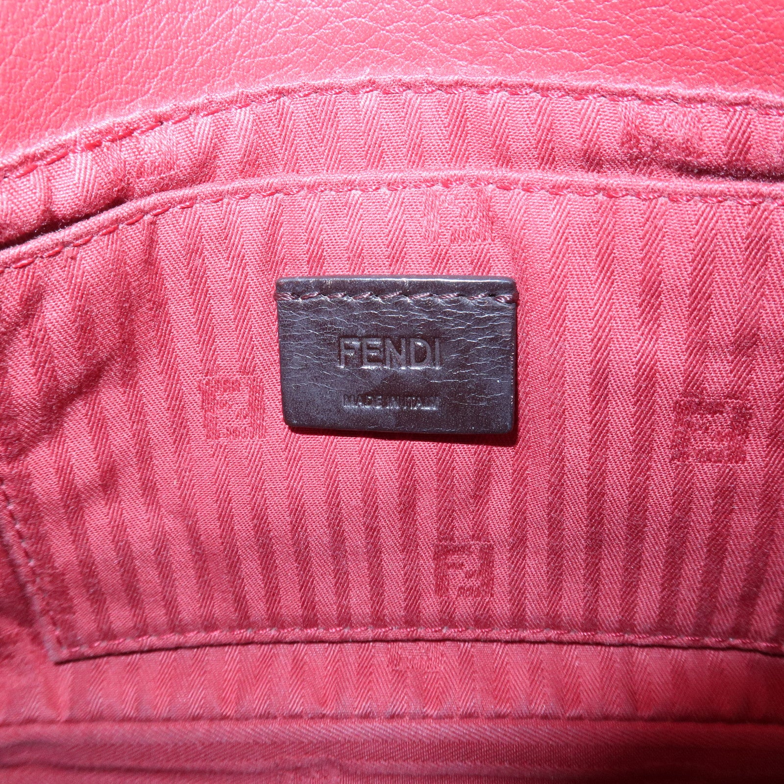 FENDI Leather Chain Shoulder Bag Purse Crossbody Bag Red 8M0276 Used