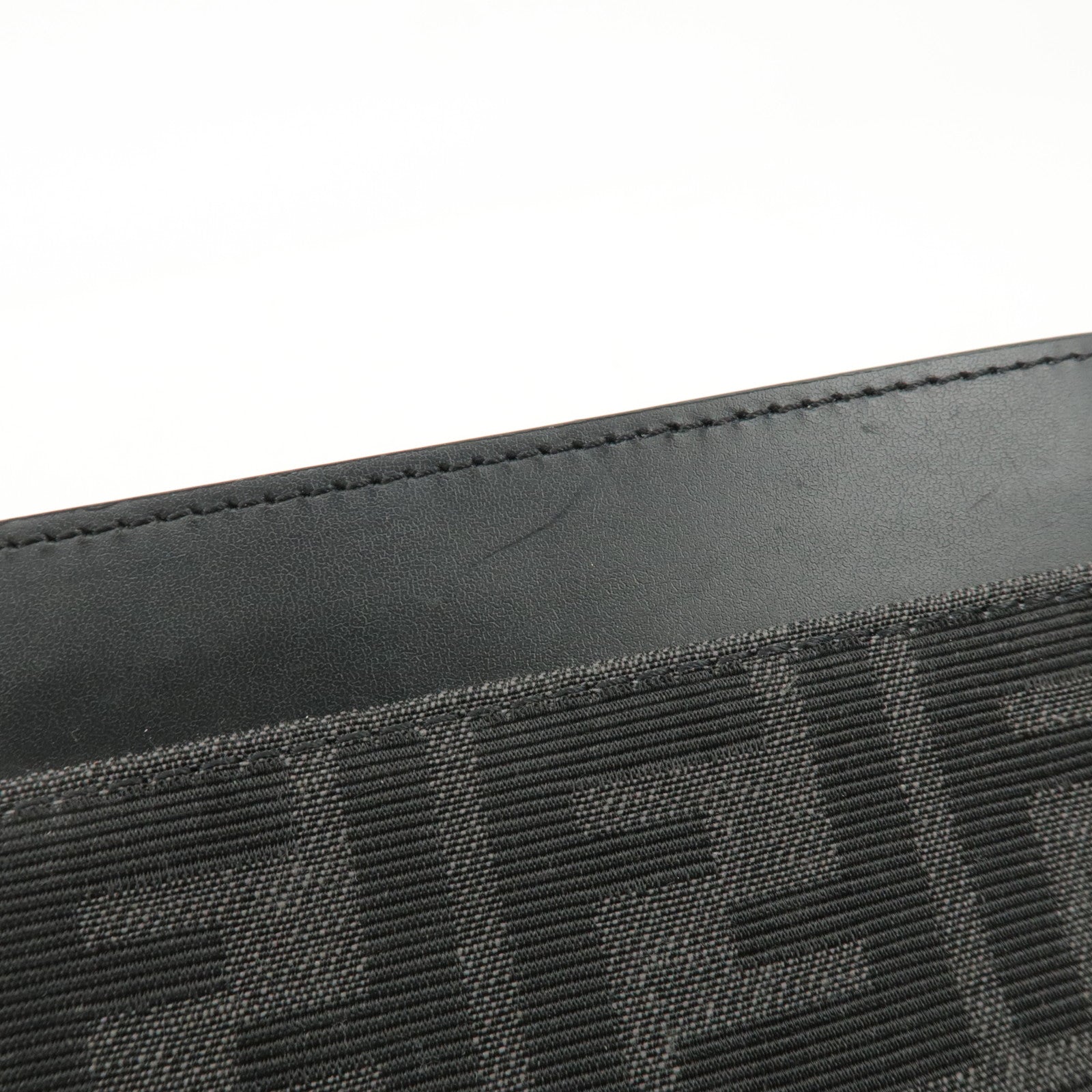 FENDI Zucca Leather Canvas Slim Clutch Medium Black Gray 7N0134 Used