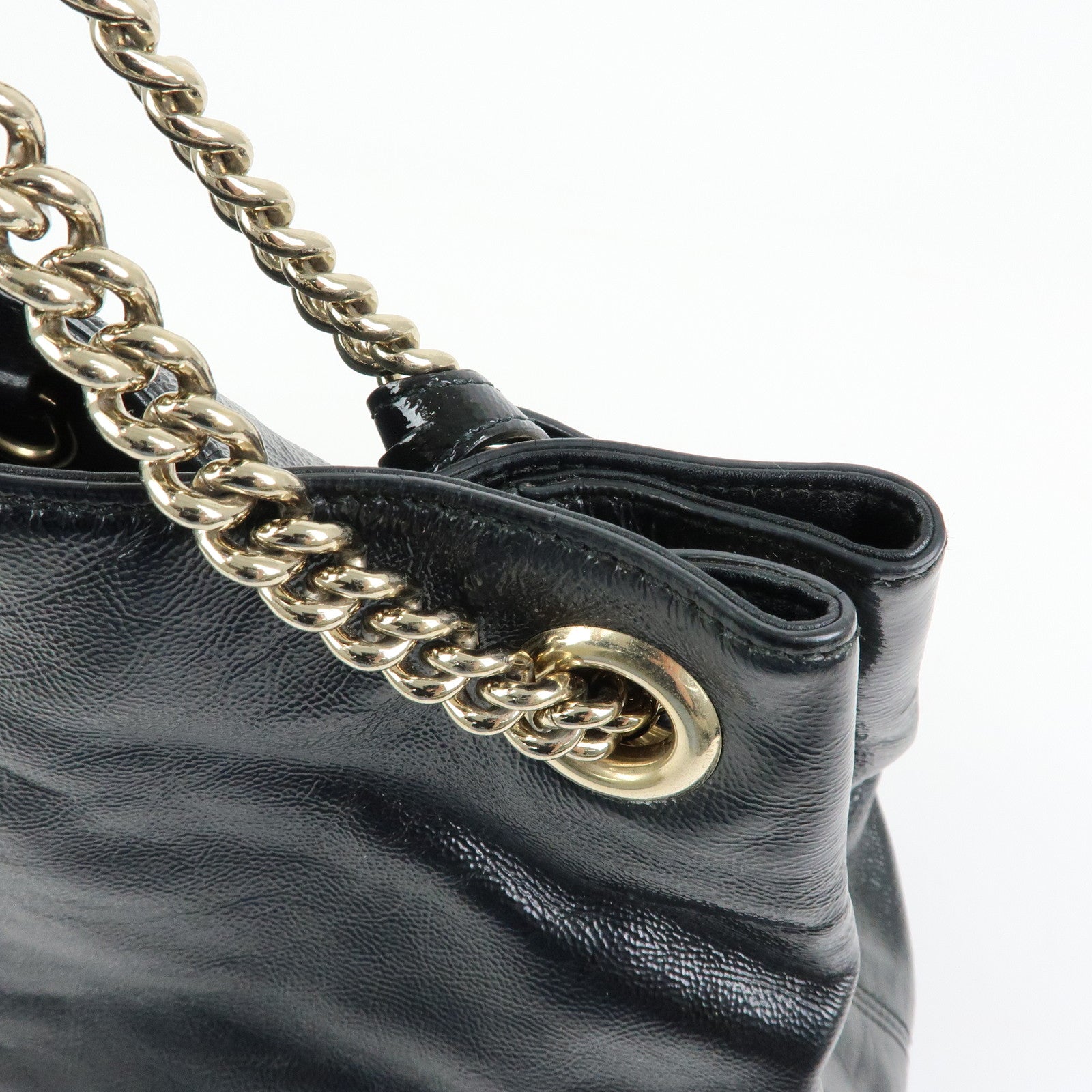 GUCCI SOHO Interlocking G Patent Leather Chain Shoulder Bag 308982