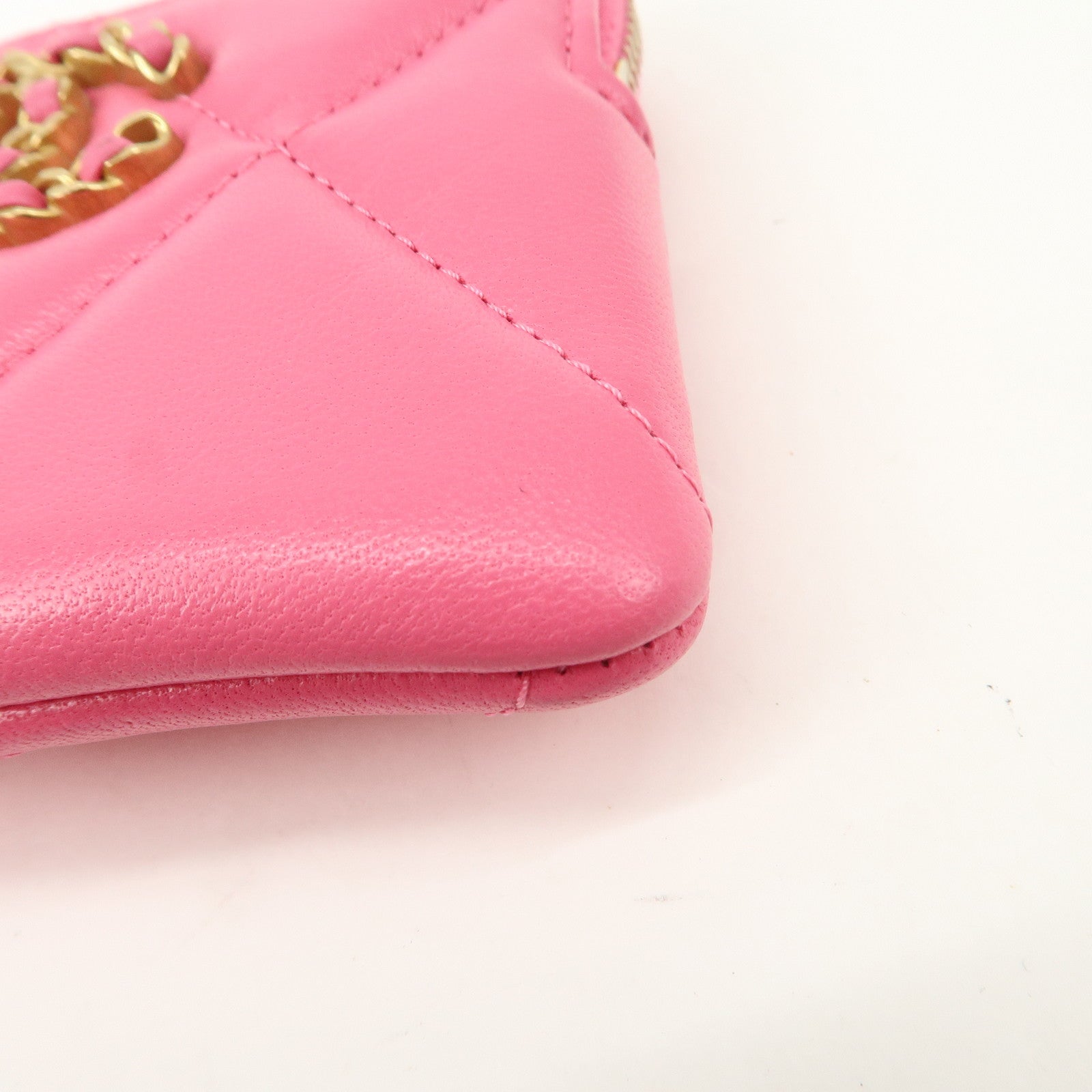 CHANEL Matelasse Leather Zippy Coin Wallet Coin Purse Pink AP2086