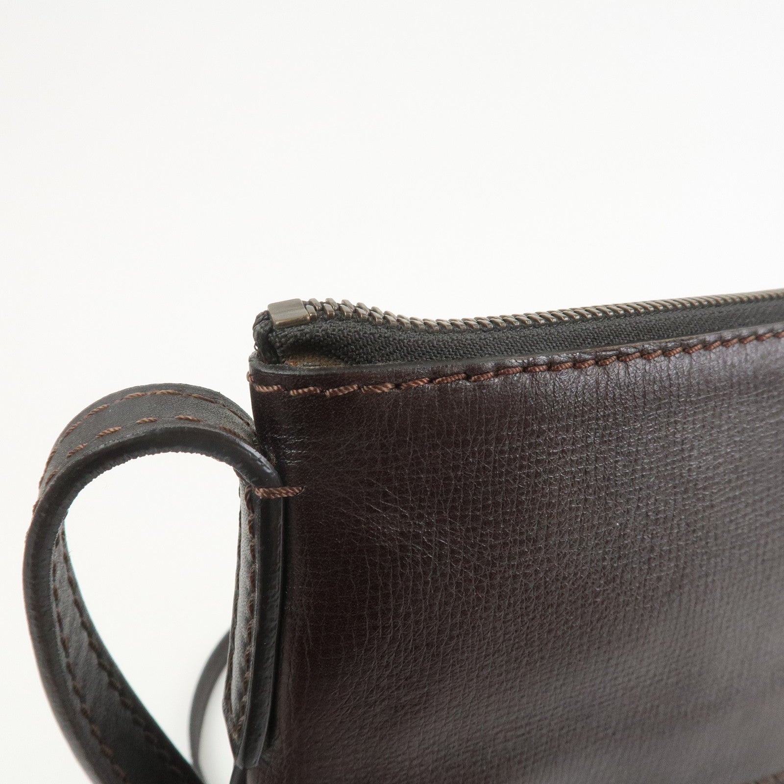 Louis Vuitton Utah Sac Plat Shoulder Bag Crossbody Bag Cafe M92073