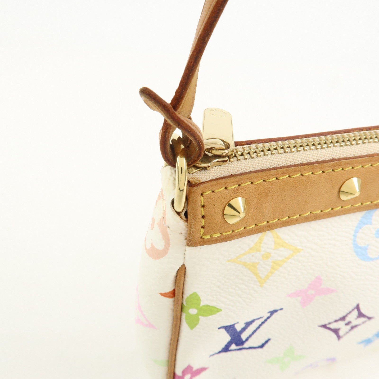 Louis Vuitton Monogram Multicolor Pochette Accessoires Blanc M92649