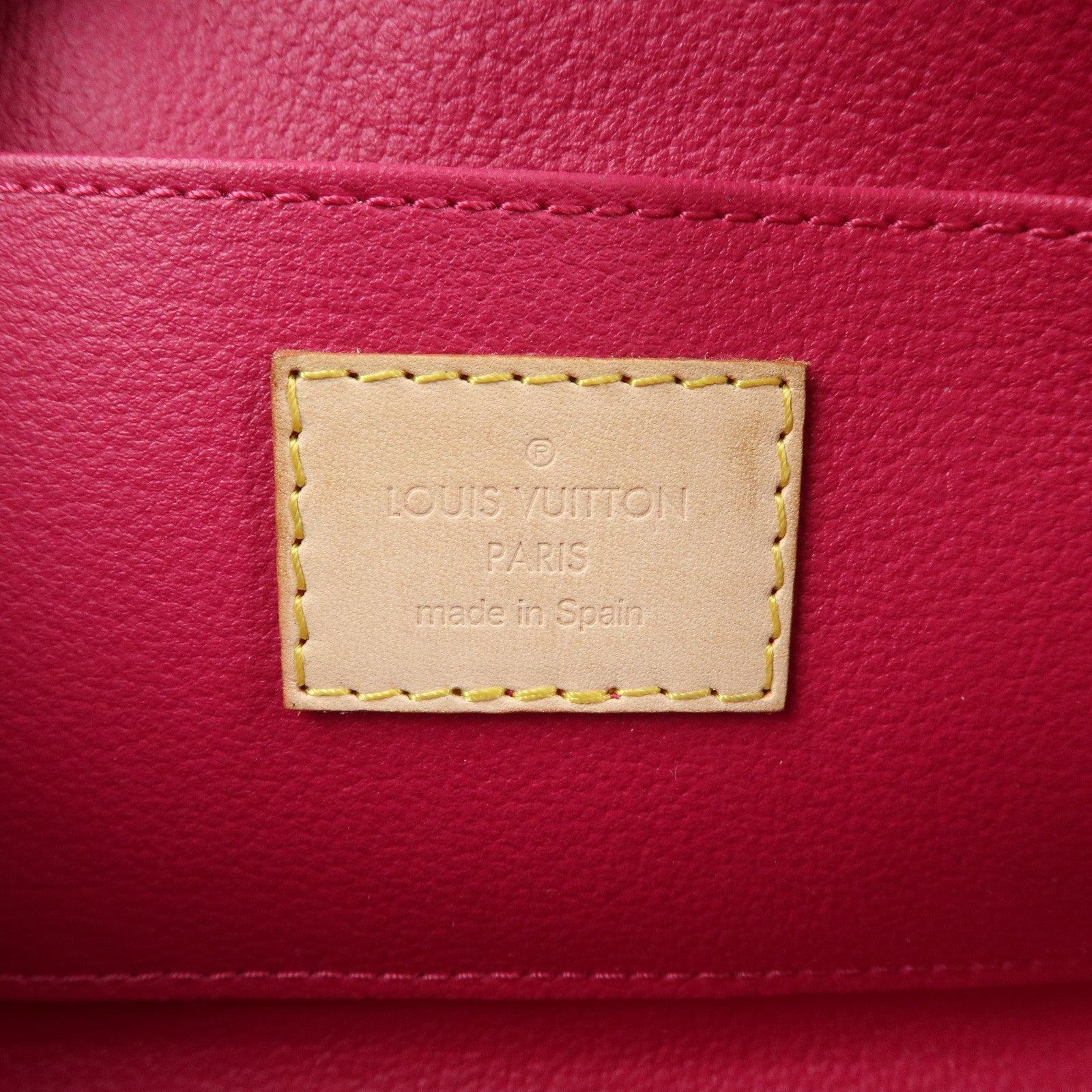 Louis Vuitton Monogram Vernis Archipel Ikat Flower Pouch M90045