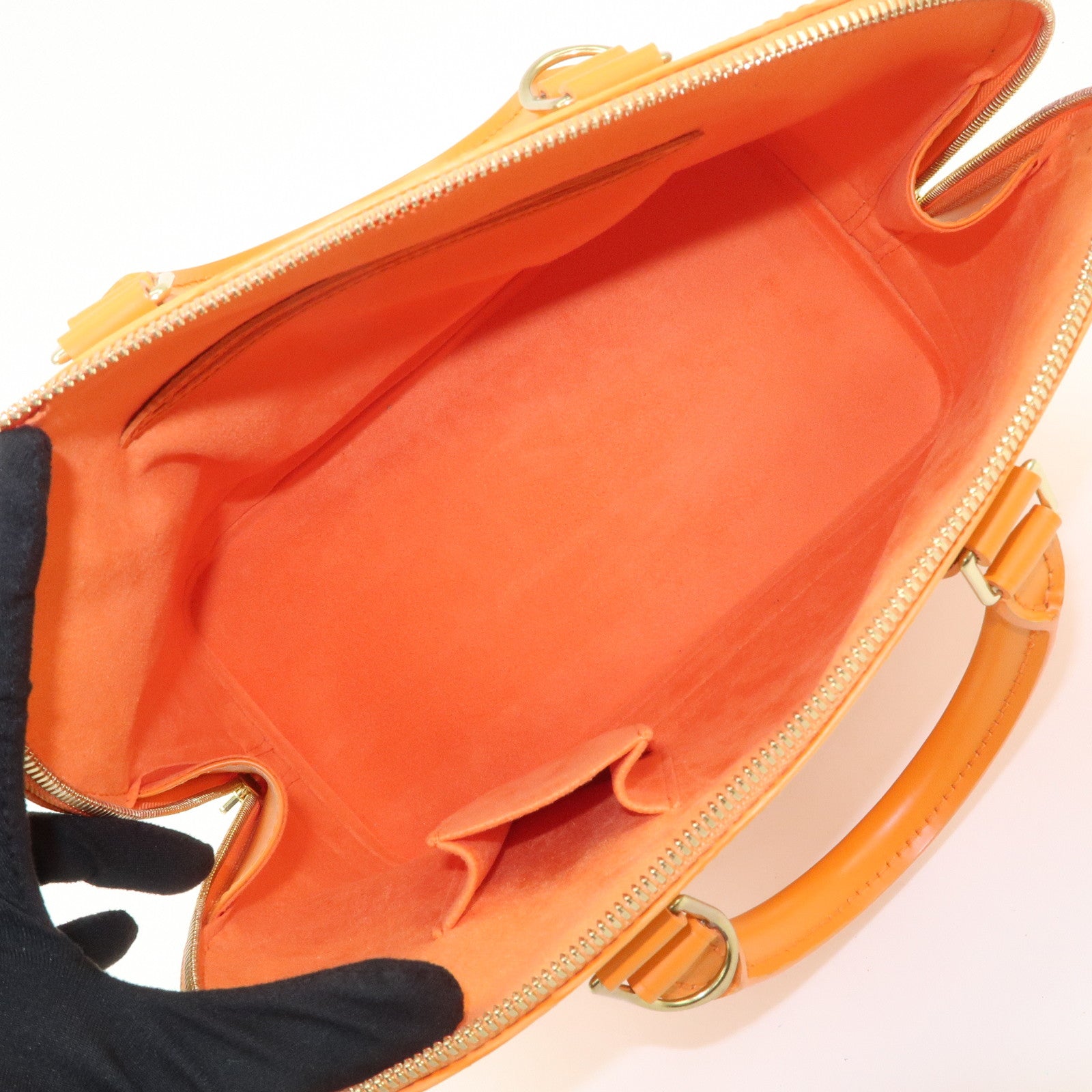 Louis Vuitton Epi Alma Hand Bag Mandarin Orange M5124H