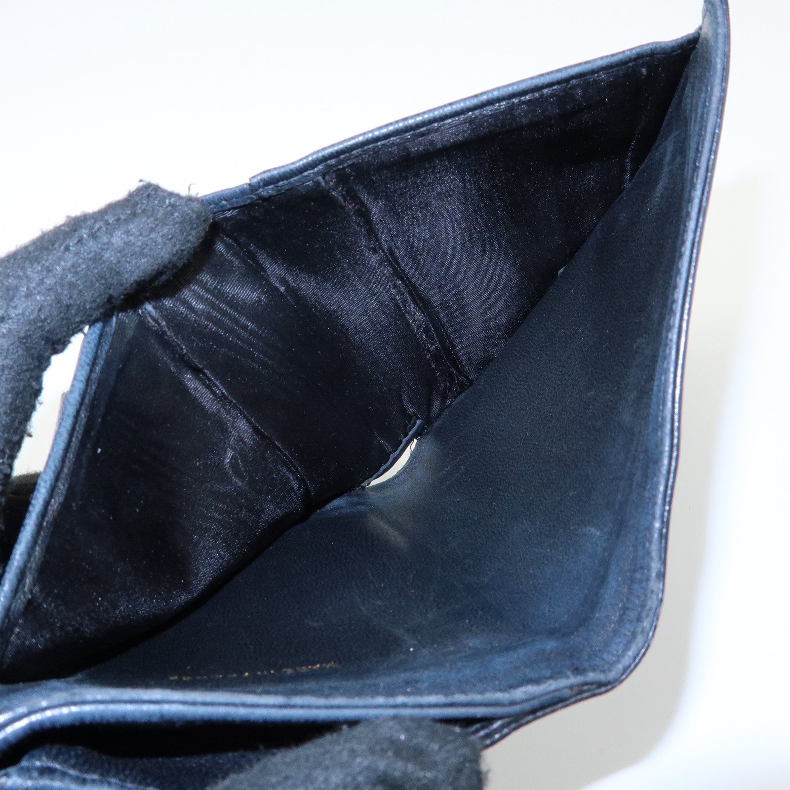 CHANEL COCO Mark Cavairskin Compact Wallet Black