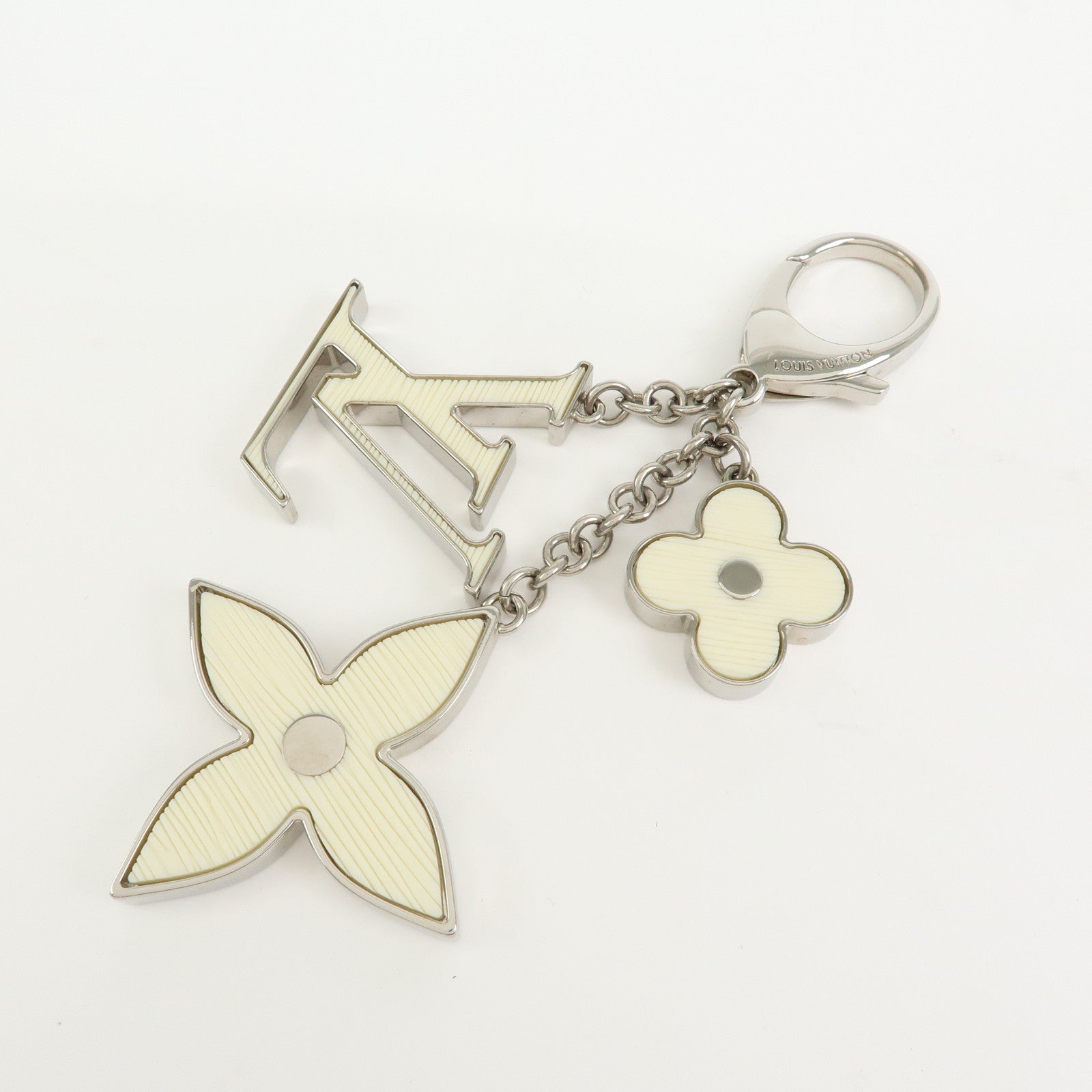 Louis Vuitton Bijoux Sac Fleur de Epi Bag Charm Silver White M65085