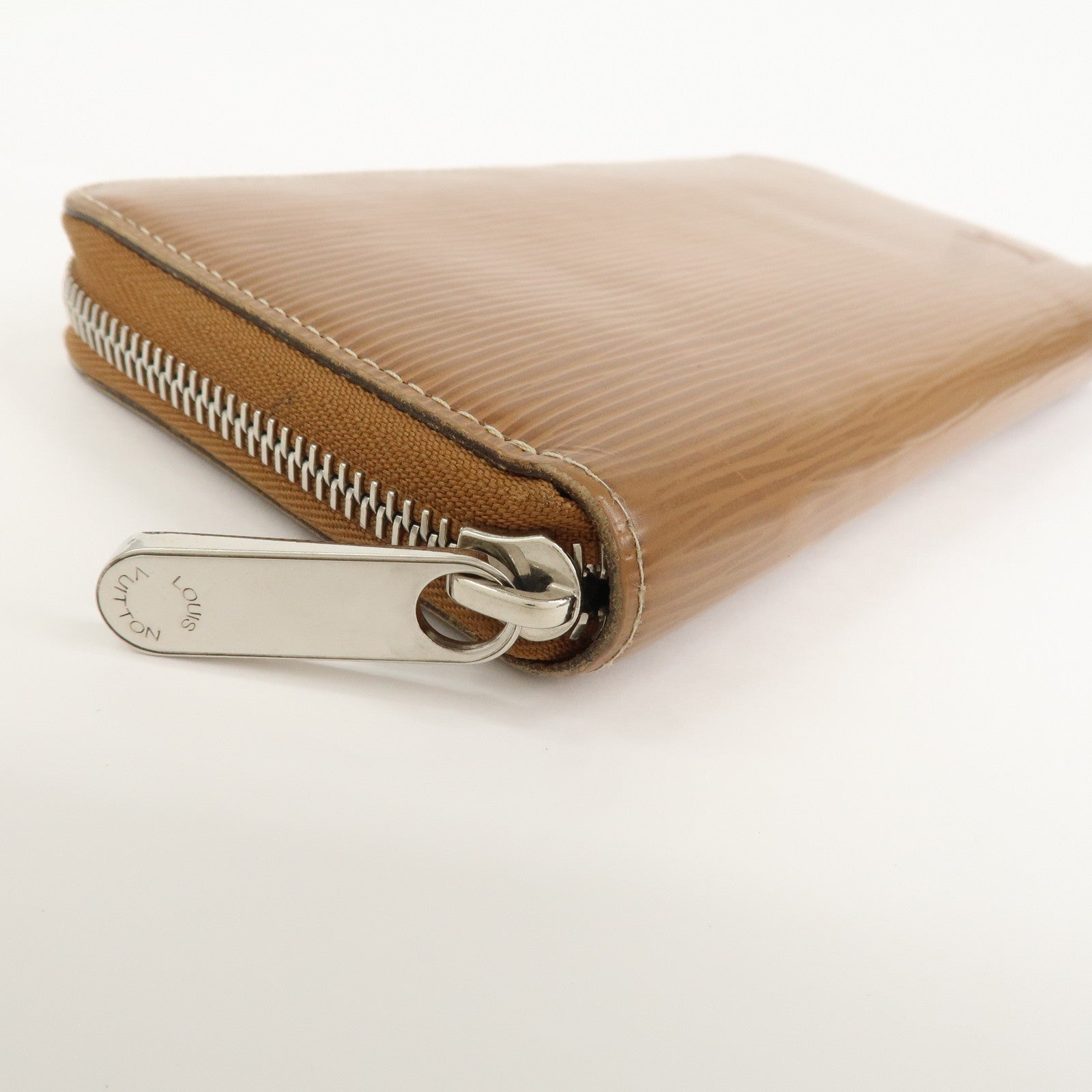Louis Vuitton Epi Leather Zippy Long Wallet Cannelle M6007I