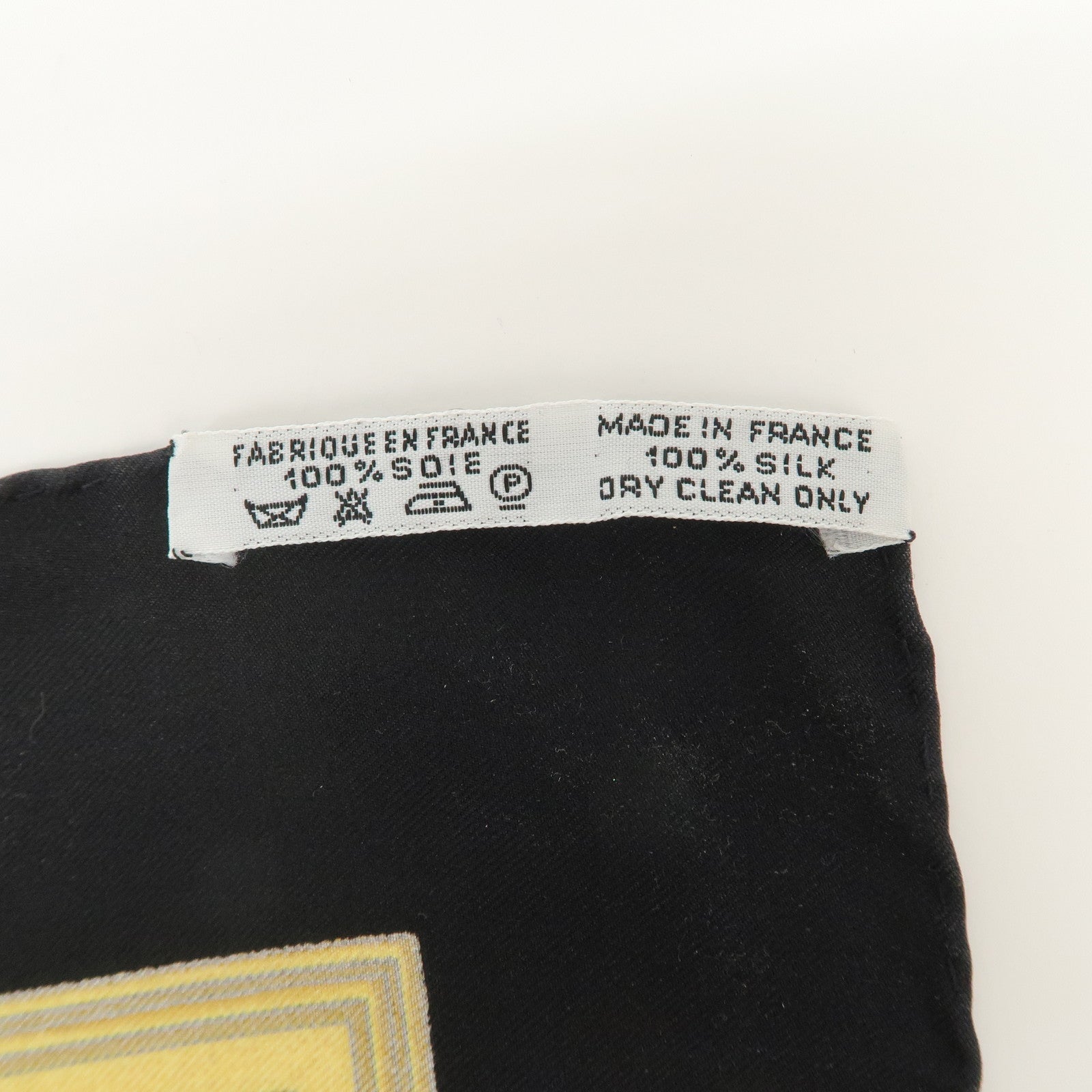 HERMES Carre 90 Silk 100% LES TUILERIES Scarf Black Gold