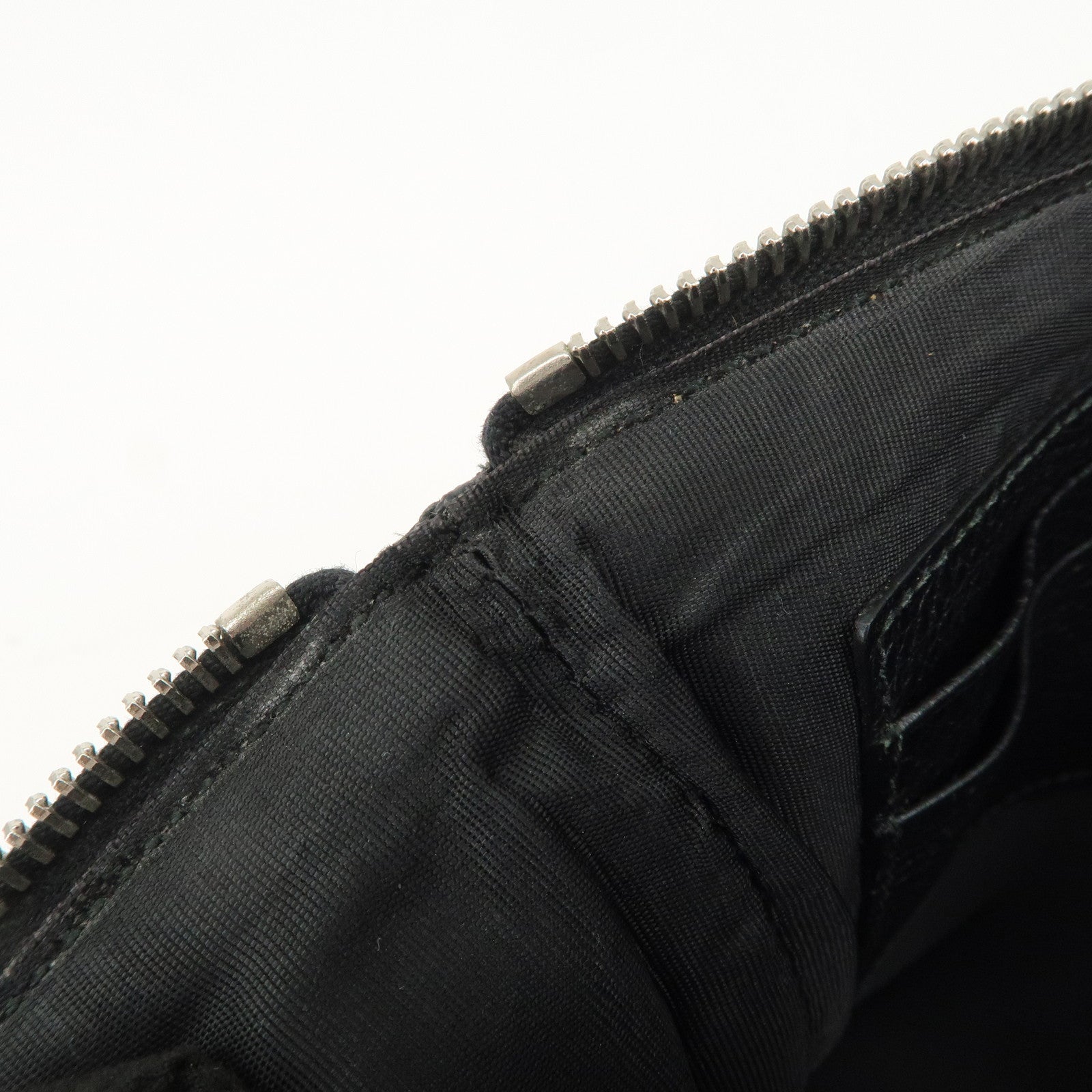 GUCCI Leather Clutch Bag Pouch Black Silver Hardware 546532 Used