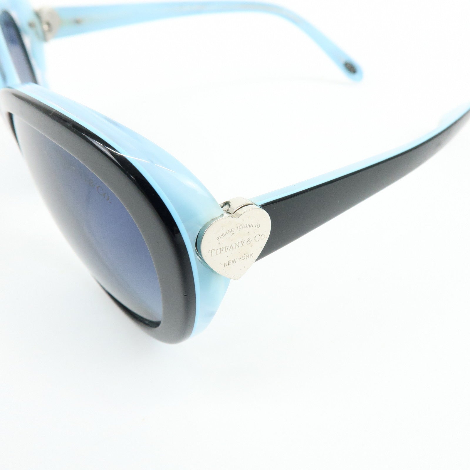 Tiffany & Co Return to Tiffany Plastic Sunglasses Black Light Blue
