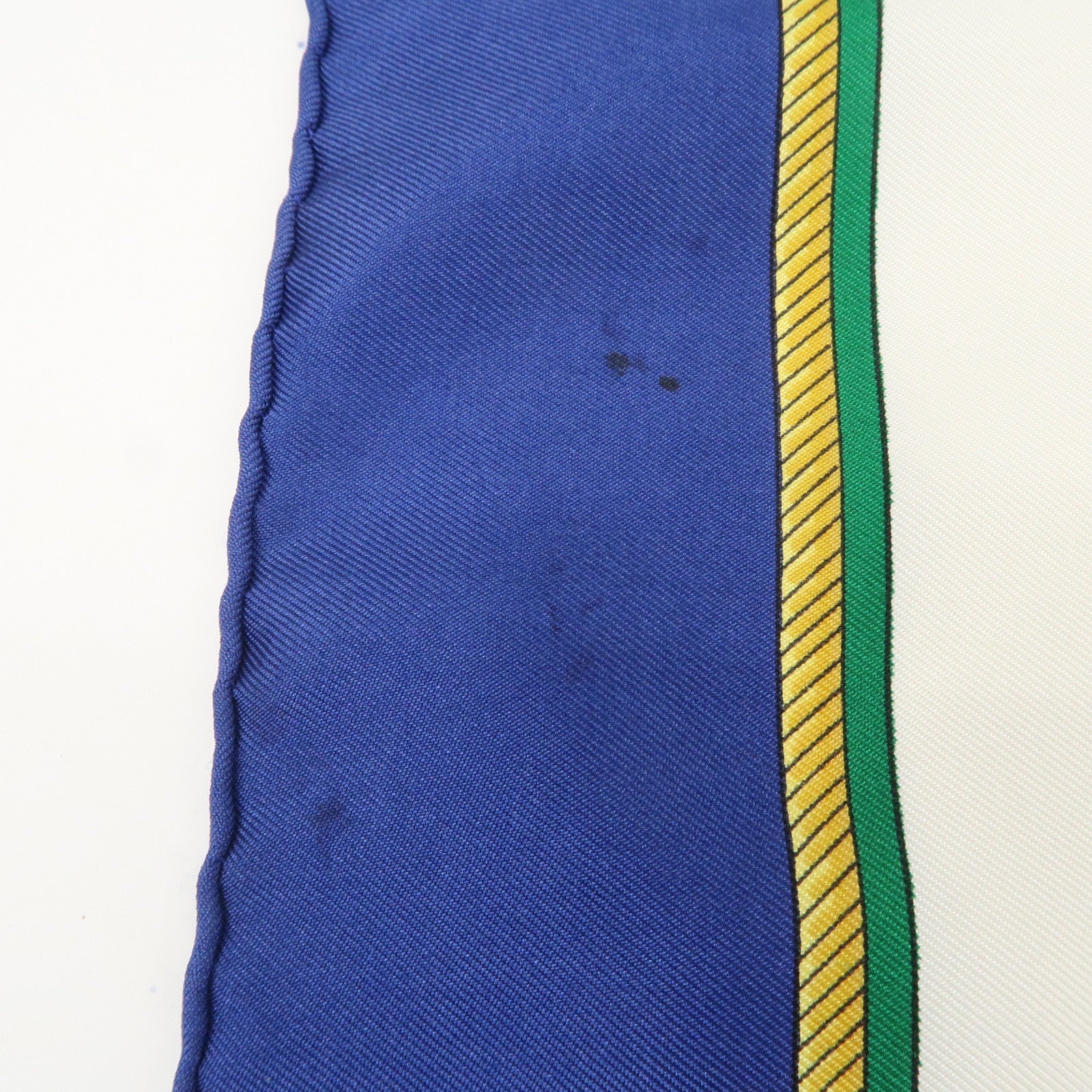 HERMES Carre 90 Silk 100% LES VOITURES A TRANSFORMATION