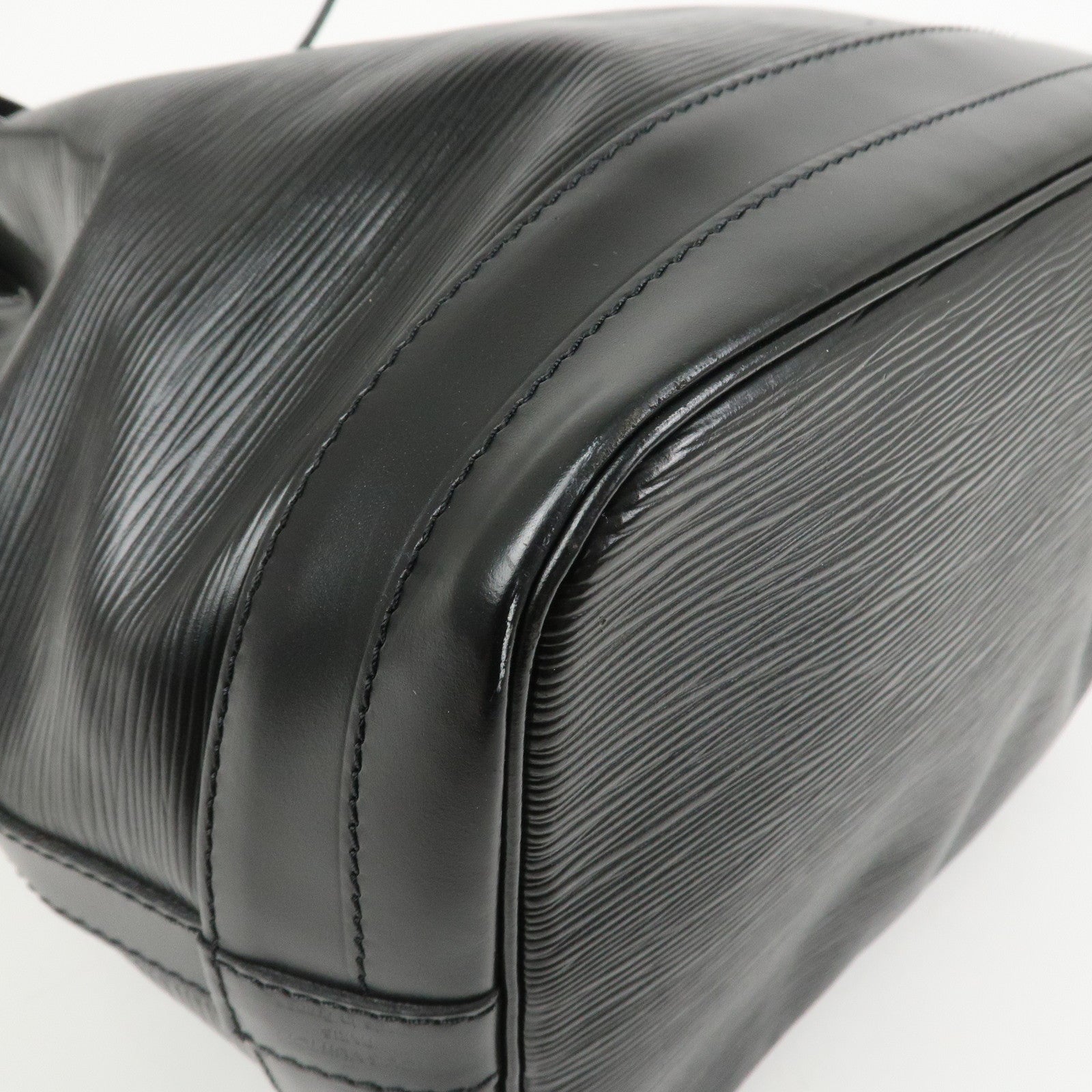 Louis Vuitton Epi Noe Shoulder Bag Hand Bag Noir Black M59002