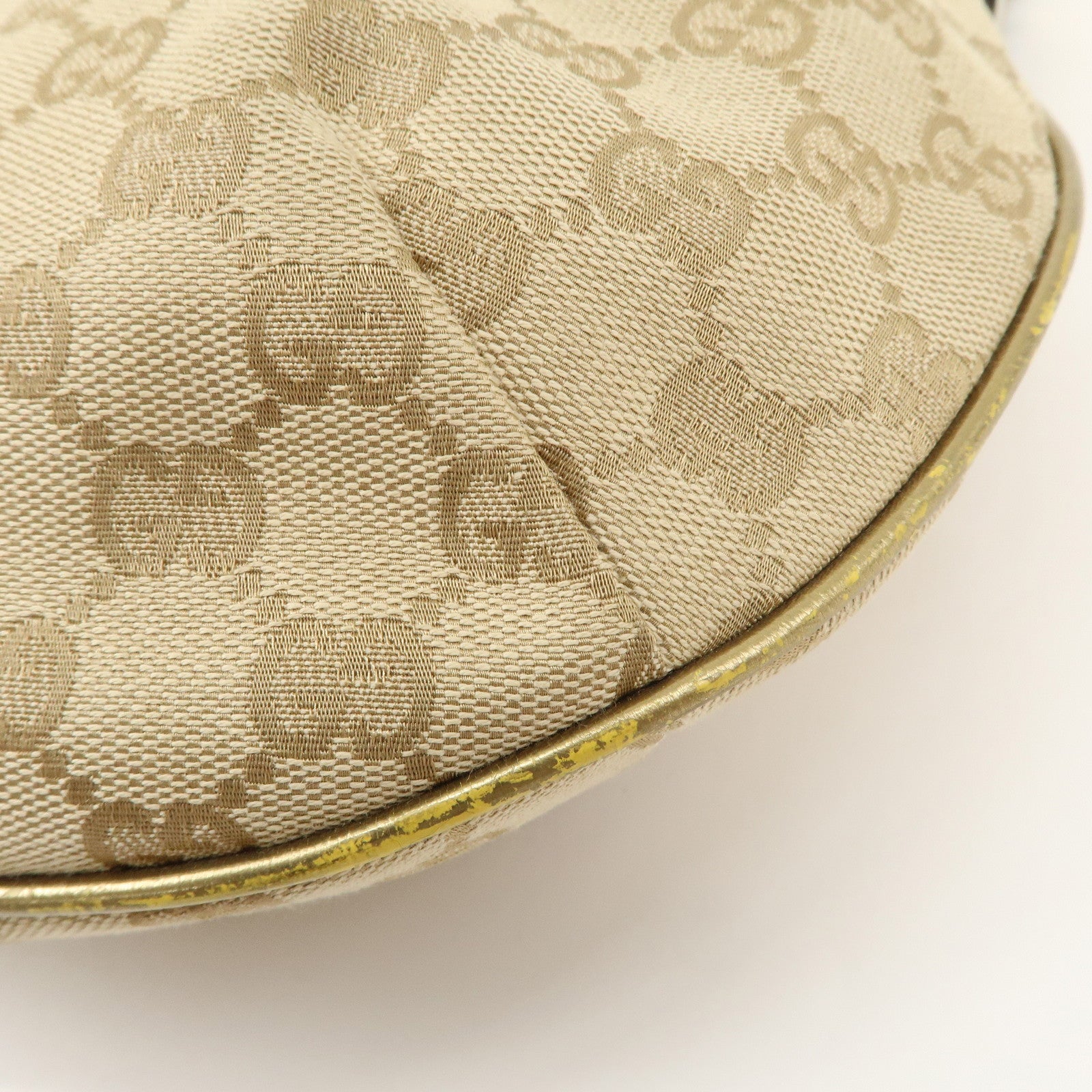 GUCCI GG Canvas Patent Leather Shoulder Bag Beige Gold 181092 Used