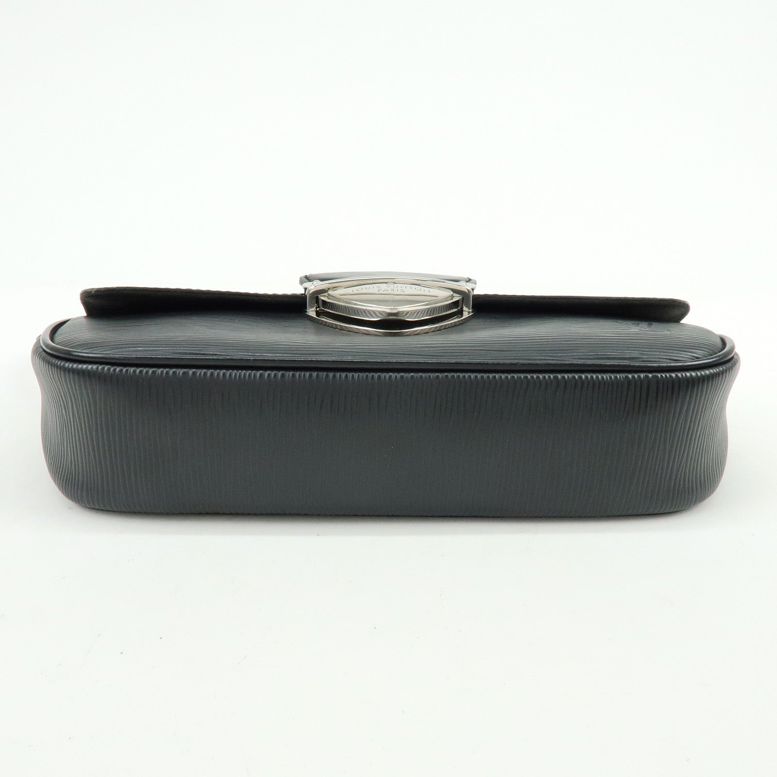 Louis Vuitton Epi Pochette Montaigne Shoulder Bag Noir M59292