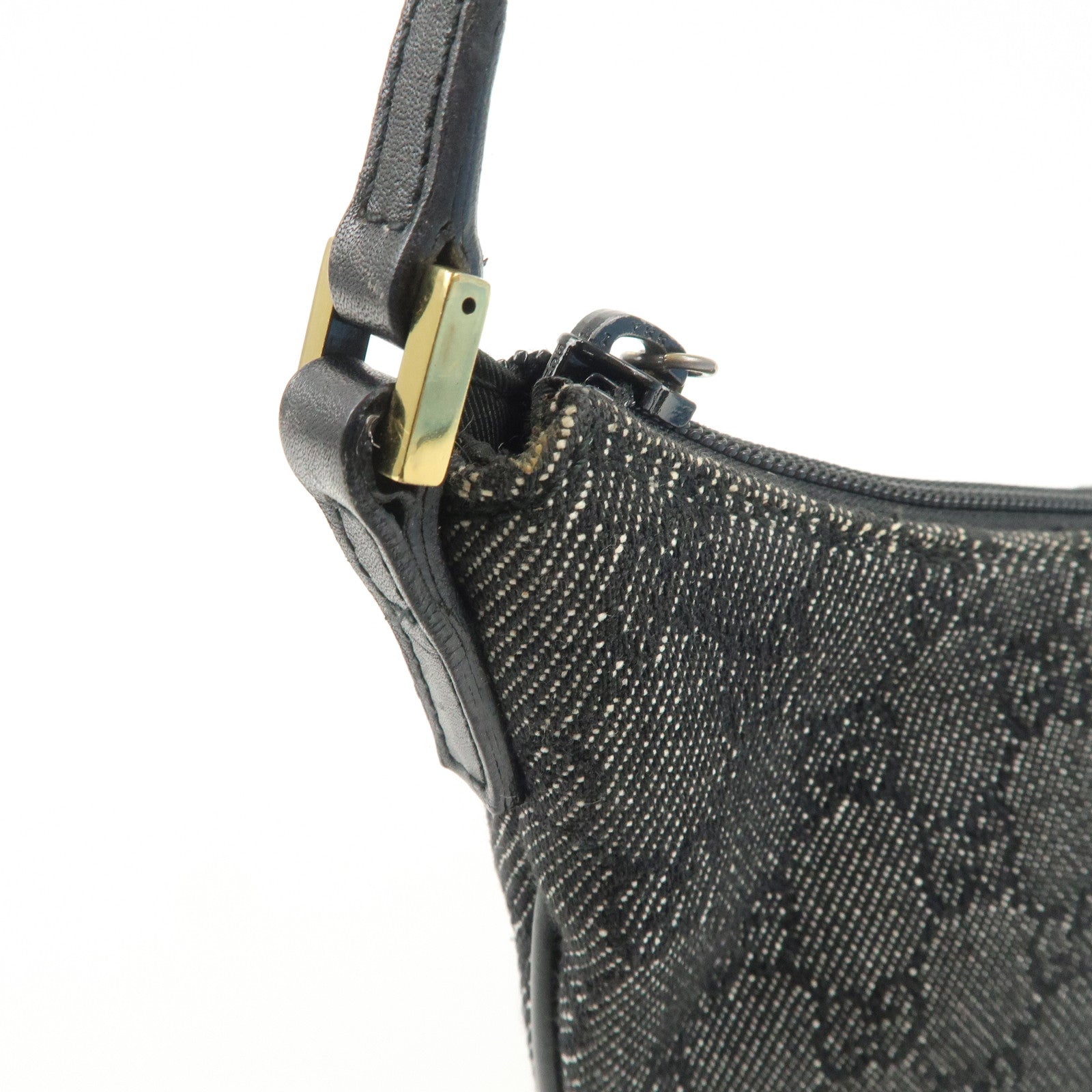 GUCCI GG Canvas Hand Bag Shoulder Bag Black Gold HDW 32160 Used