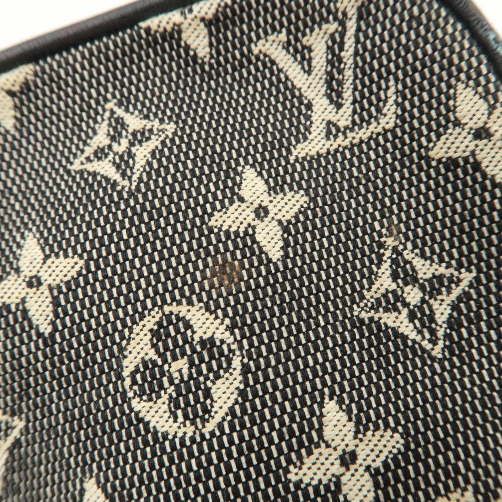 Louis Vuitton Monogram Mini Monogram Mini Canvas Style Noir M92066