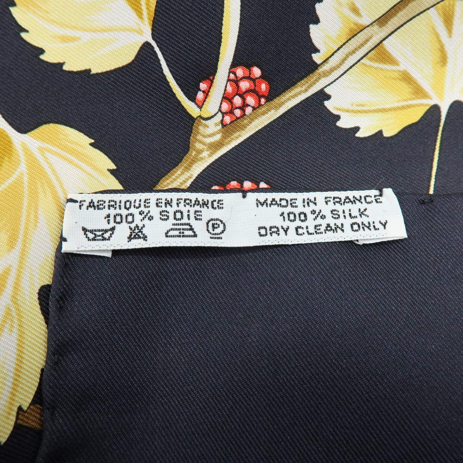 HERMES Carre 90 Silk 100% Scarf l'ARBRE de SOiE Black Yellow Red