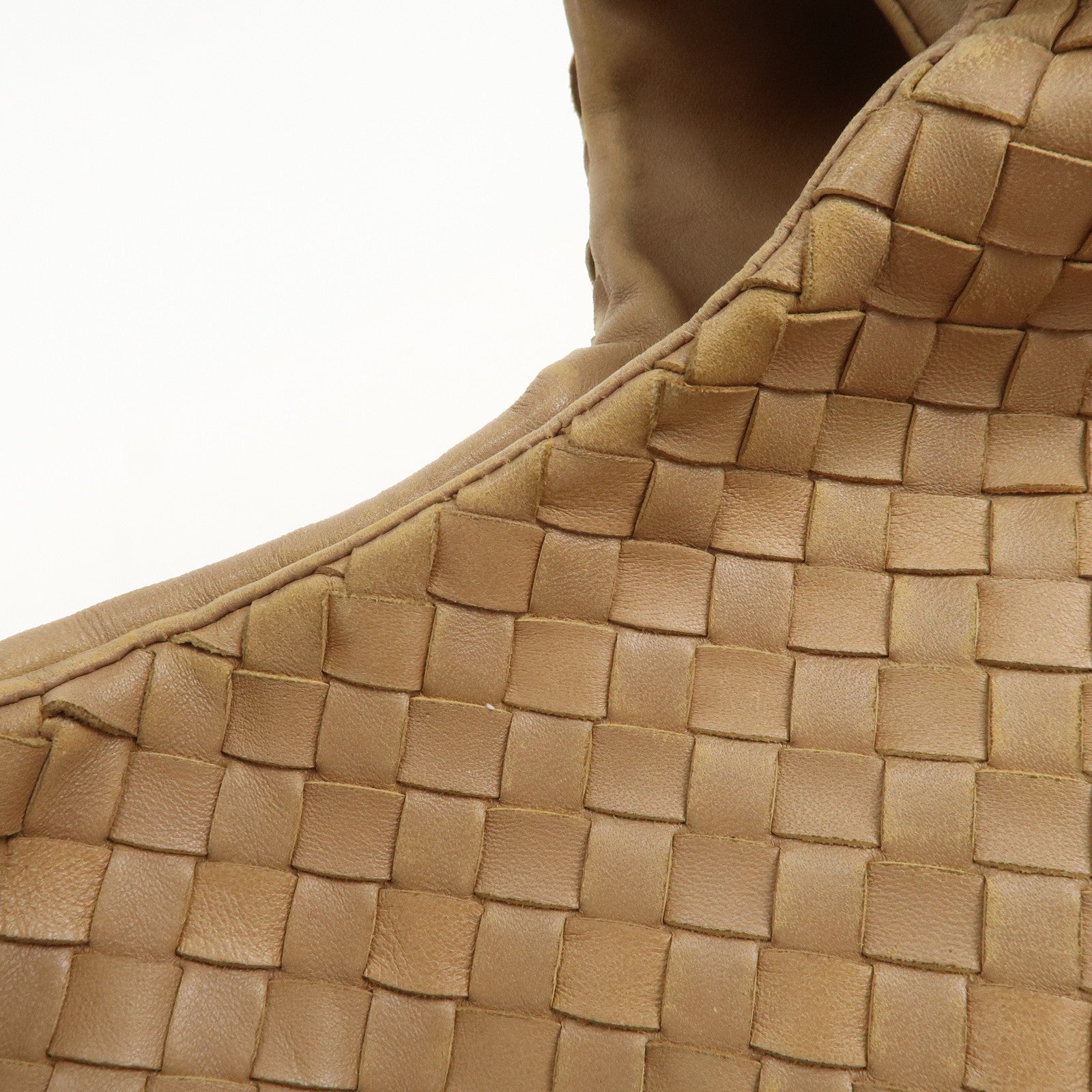 BOTTEGA VENETA Intrecciato Campana Medium Shoulder Bag 125787