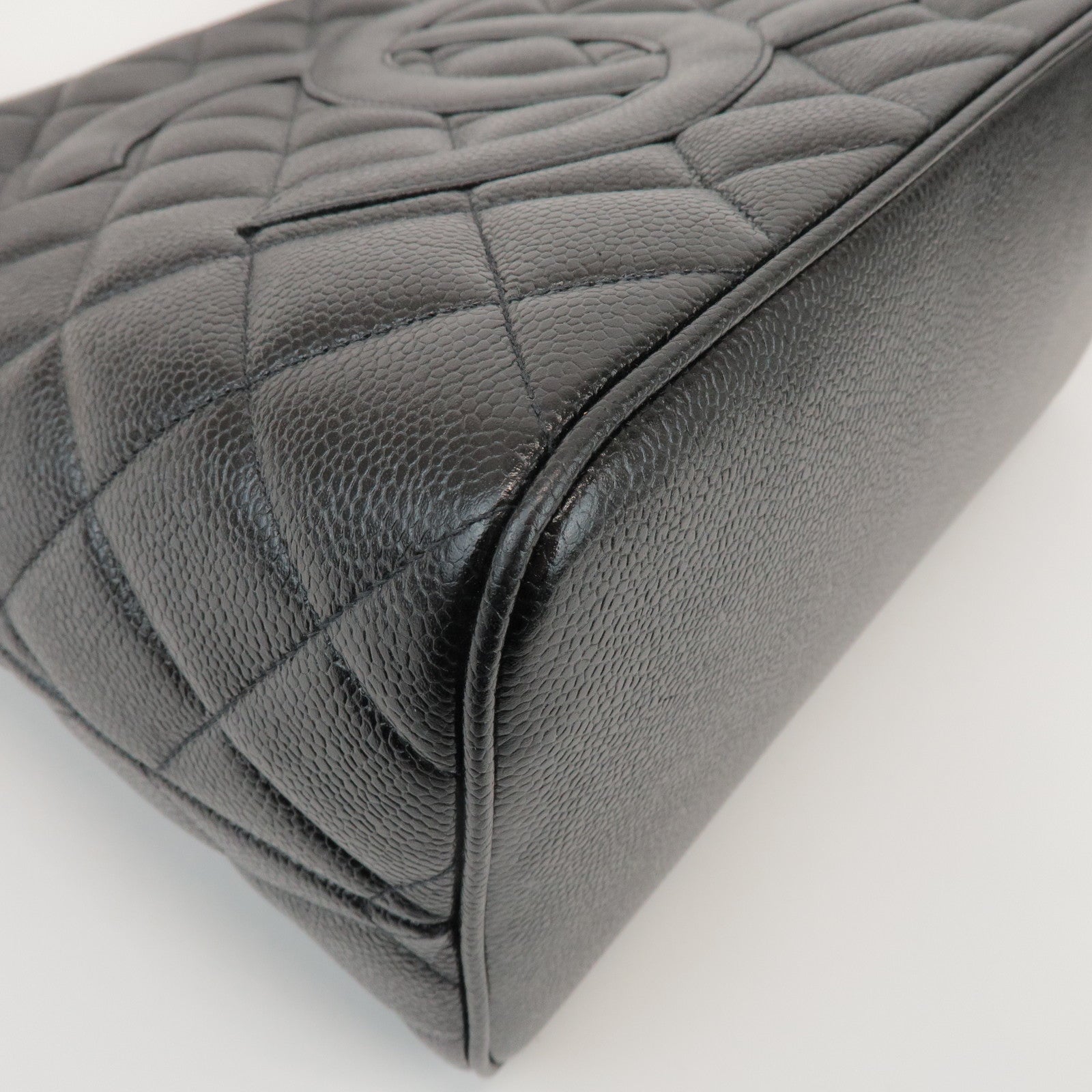 CHANEL Matelasse COCO Mark Caviarskin Medallion Tote Bag A01804