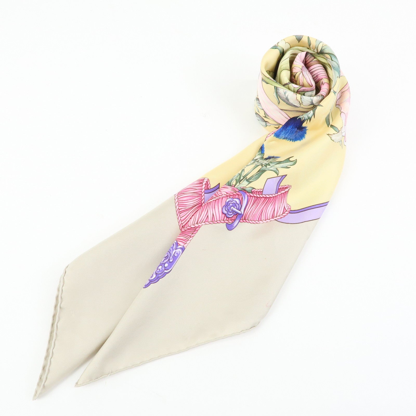 HERMES Carre 90 Silk 100% Scarf REGINA Pink Beige Multicolor