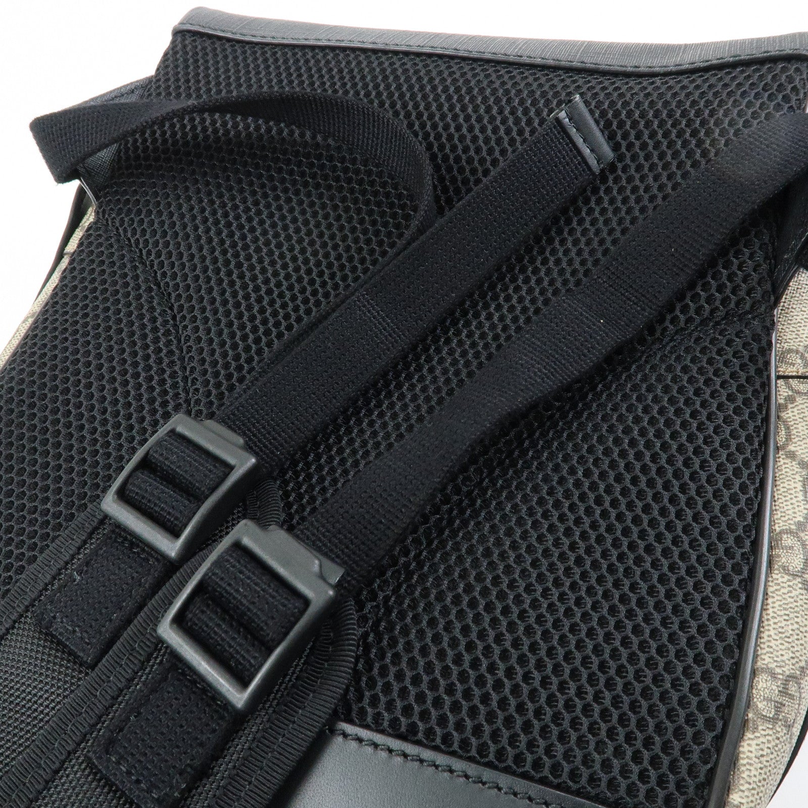 GUCCI GG Supreme Leather Backpack Rucksack Beige Black 429020