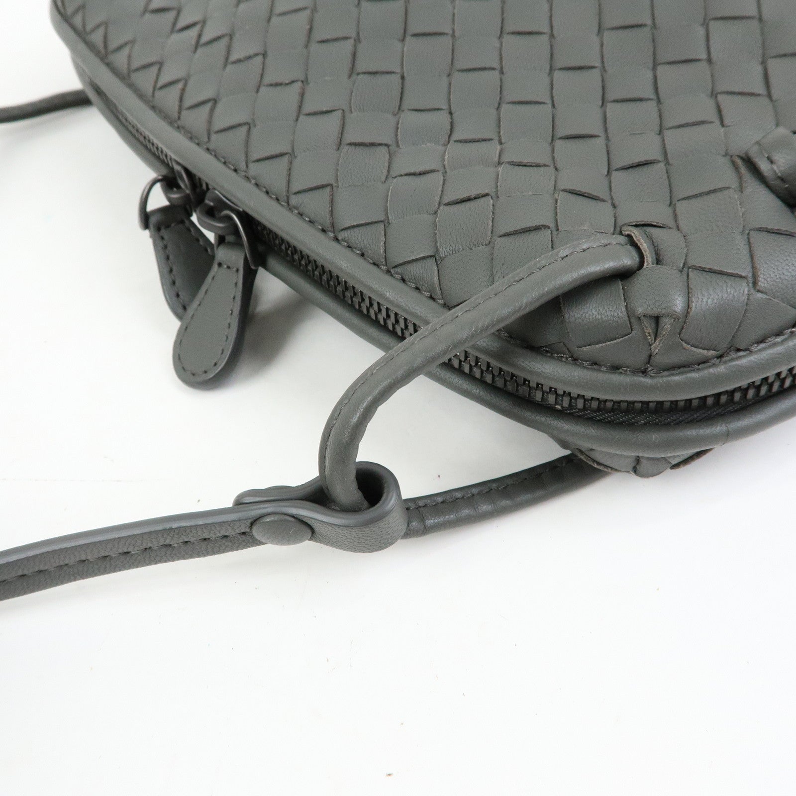 BOTTEGA VENETA Nodini Intrecciato Leather Shoulder Bag Gray 245354