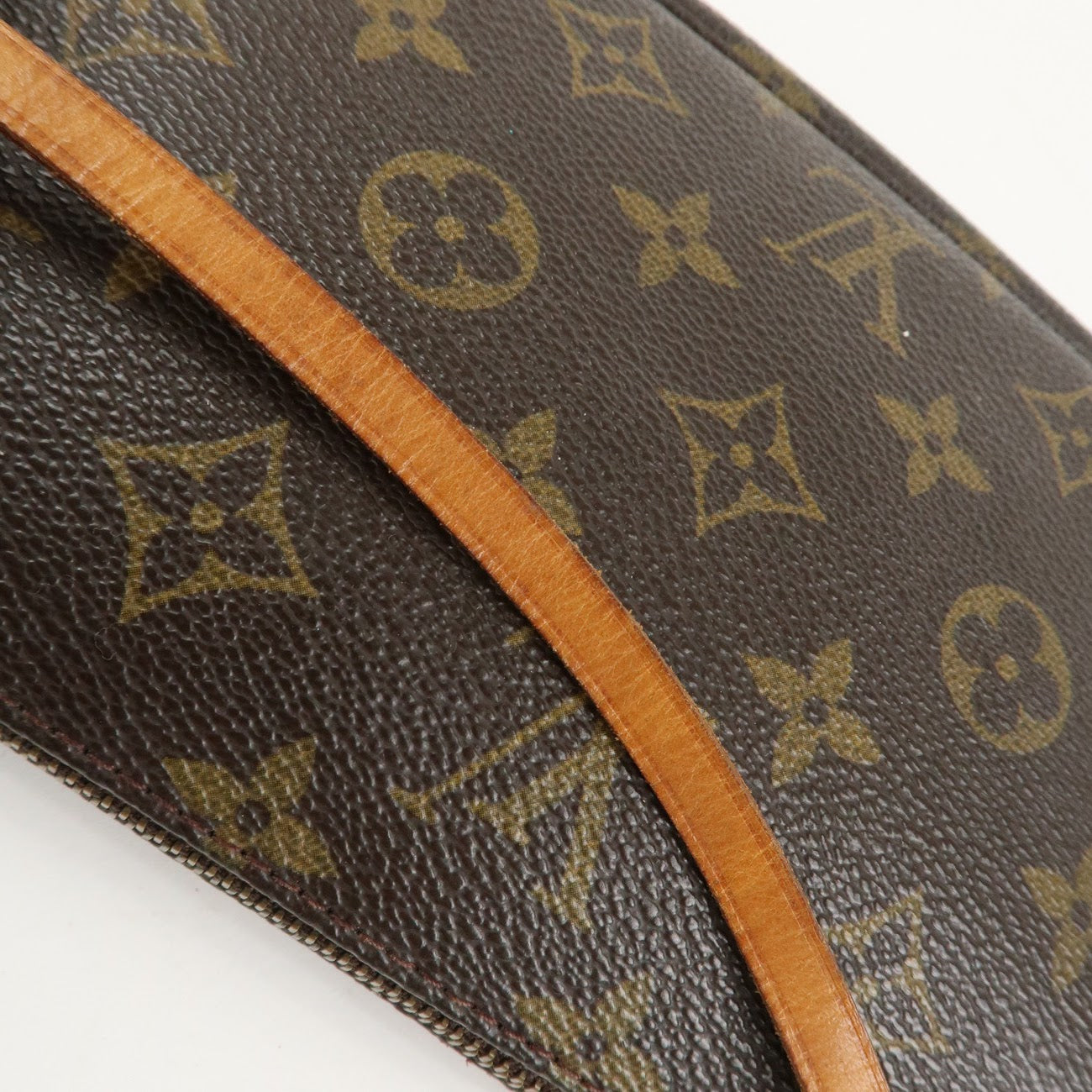 Louis Vuitton Monogram Pochette Accessoires Hand Bag Brown M51980 Used