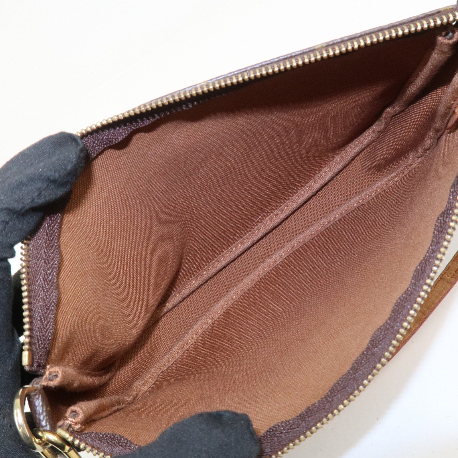 Louis Vuitton Monogram Pochette Accessoires Pouch Hand Bag M51980