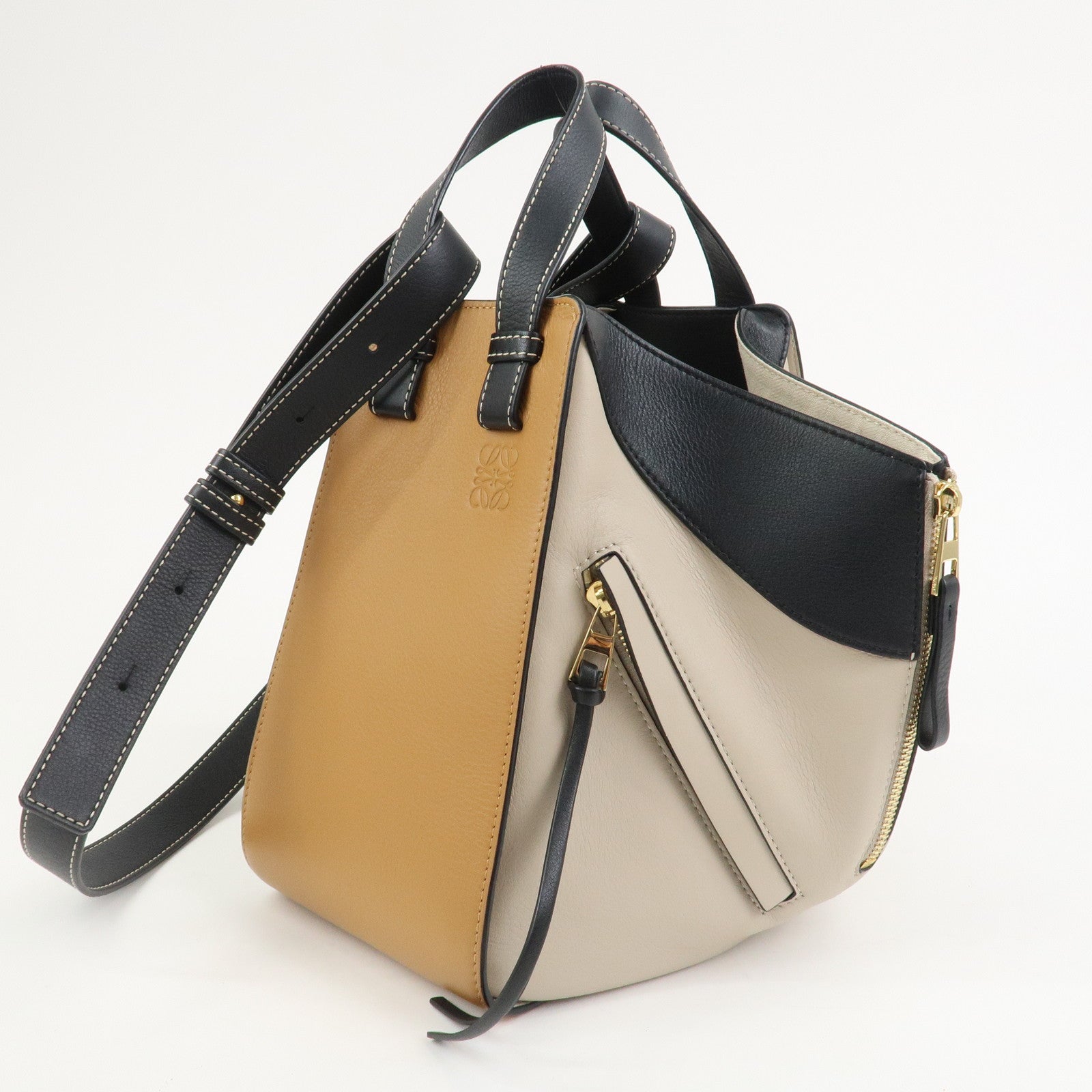 LOEWE Anagram Hammock Small Shoulder Bag Crossbody Bag Beige Black