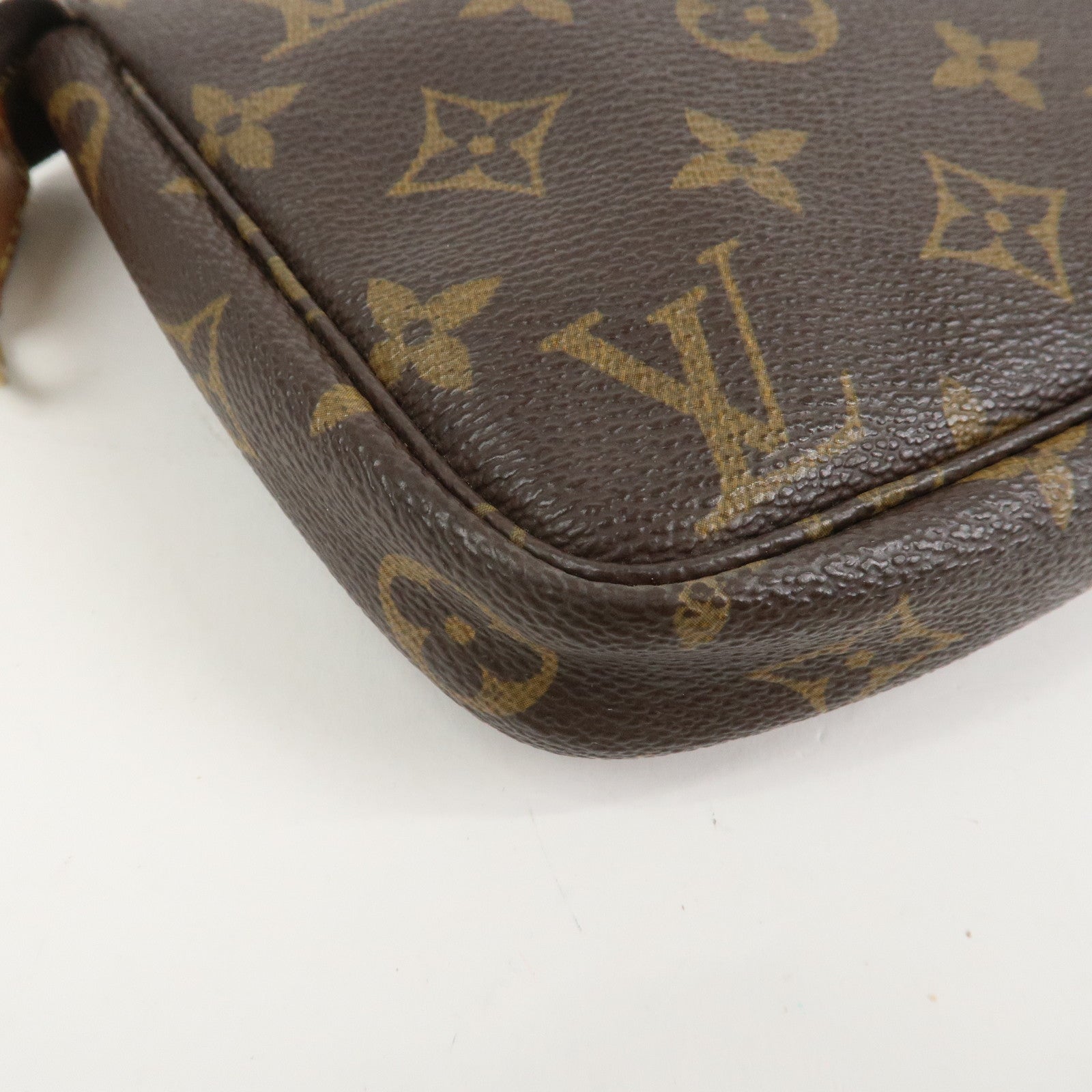 Louis Vuitton Monogram Pochette Accessoires Pouch Hand Bag M51980