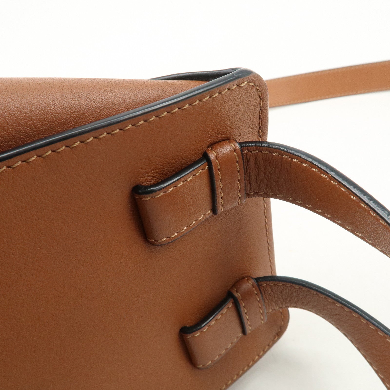 LOEWE Leather Hammock Medium Hand Bag Shoulder Bag Tan Used