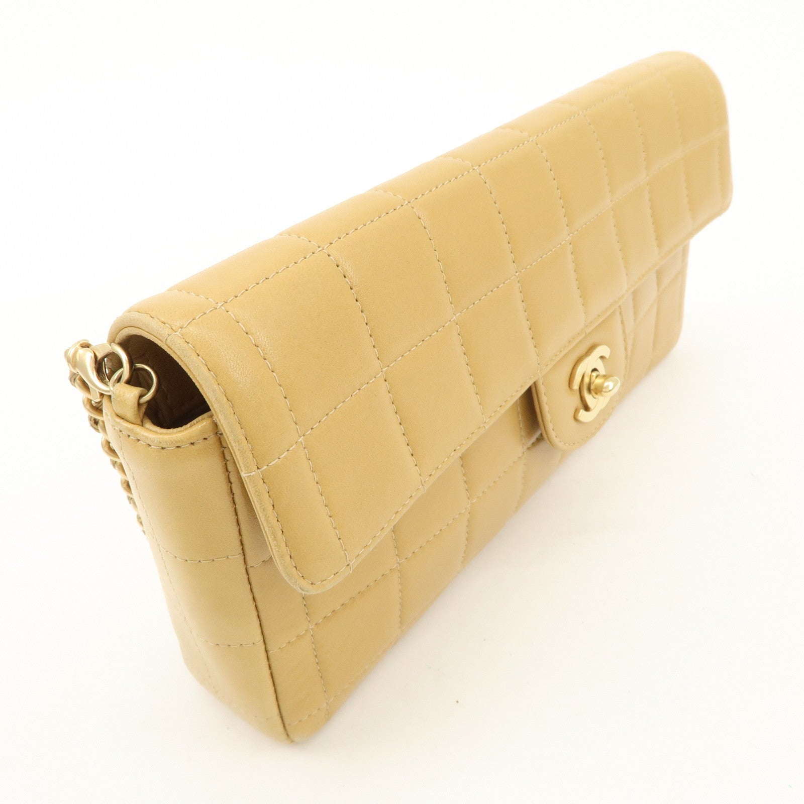 CHANEL Chocolate Bar Lamb Skin Chain Shoulder Bag Beige A15316 Used