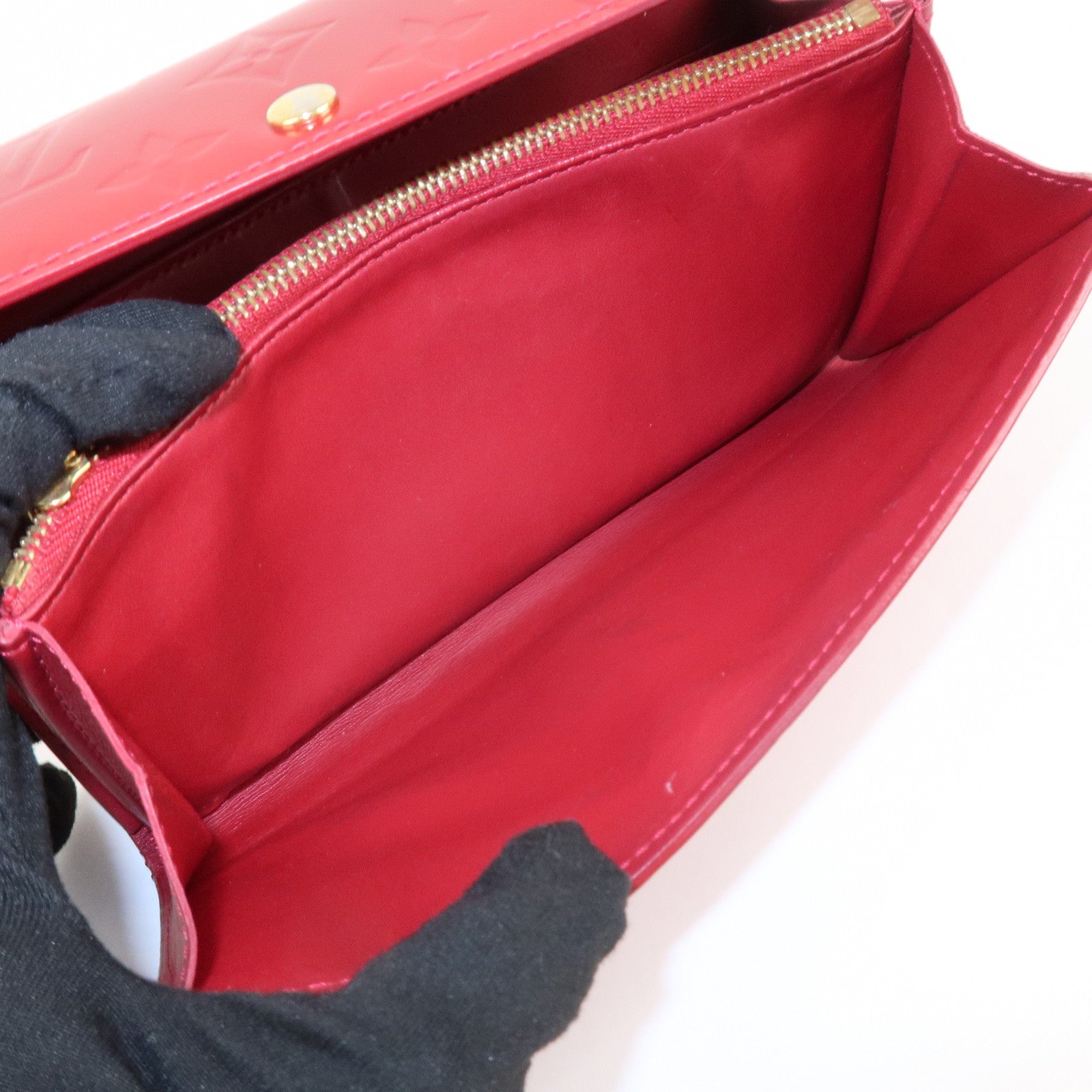 Louis Vuitton Monogram Vernis Leather Wallet Pomme d'Amour M93530 Used