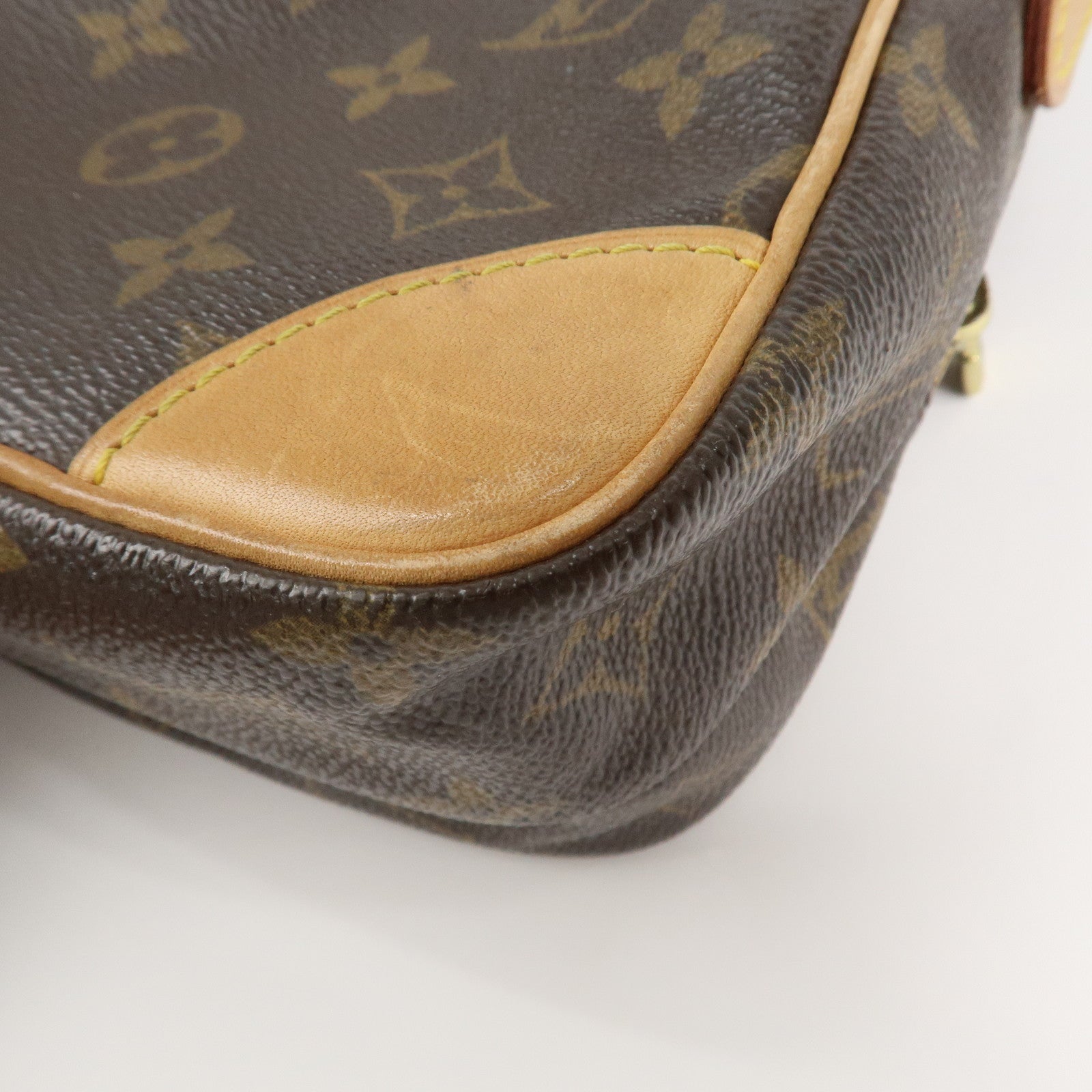 Louis Vuitton Monogram Amazone Shoulder Bag Brown M45236