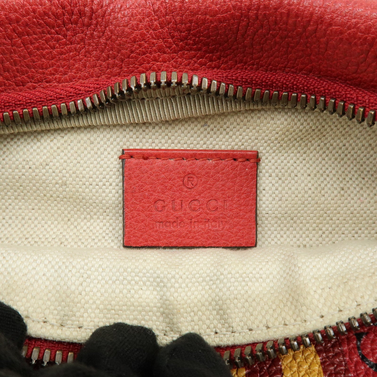 GUCCI Sherry Leather Waist Pouch Body Bag Red 527792