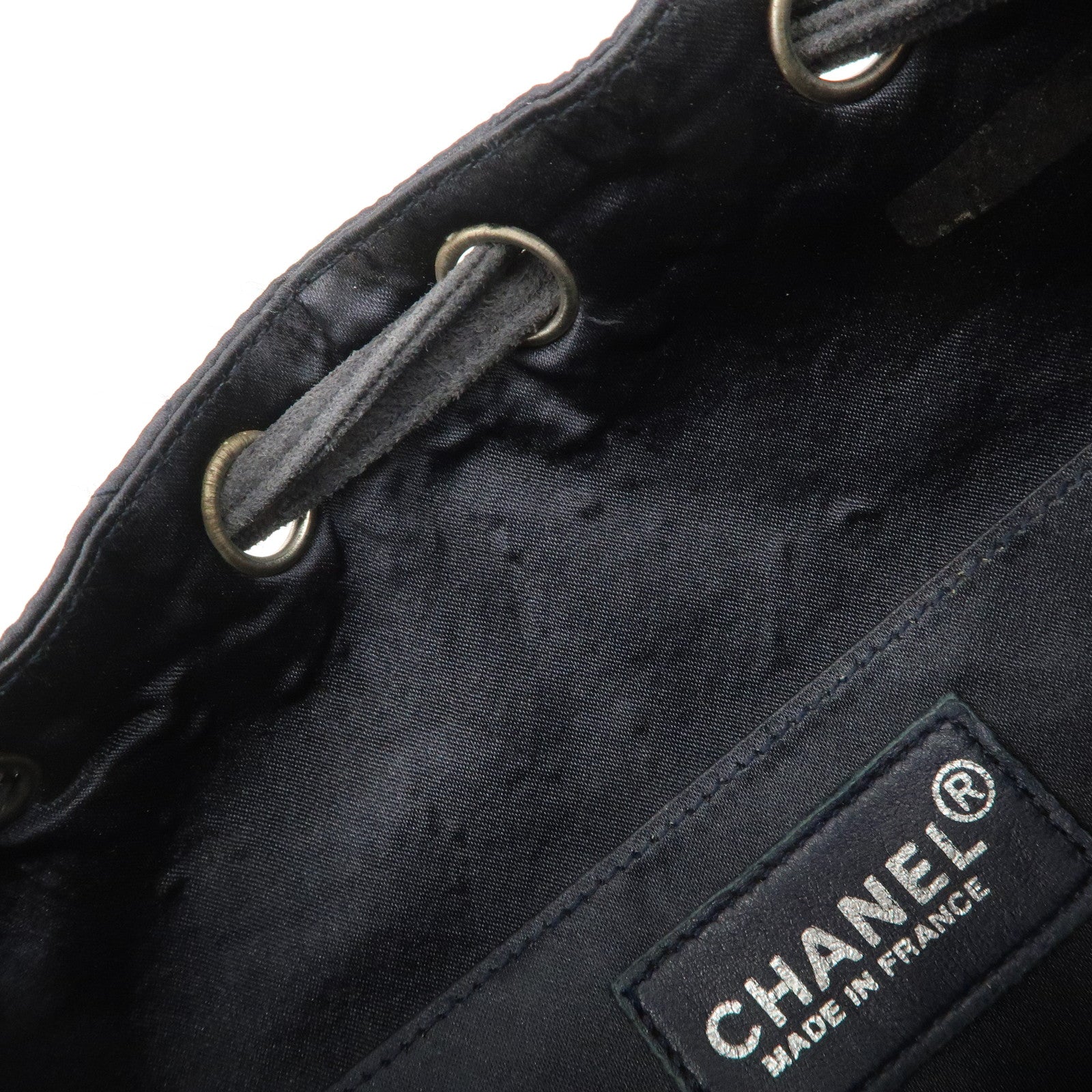 CHANEL Matelasse Satin Suede Drawstring Back Pack Black Used