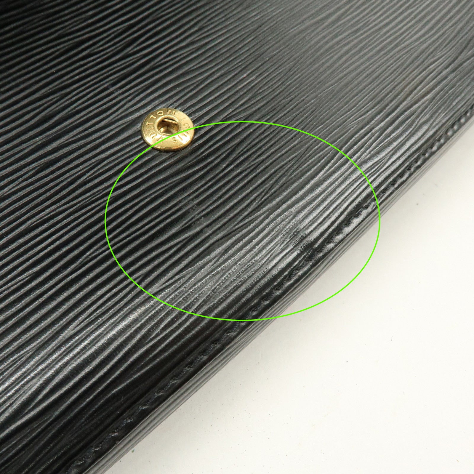 Louis Vuitton Epi Art Deco Clutch Bag Noir Black M52632