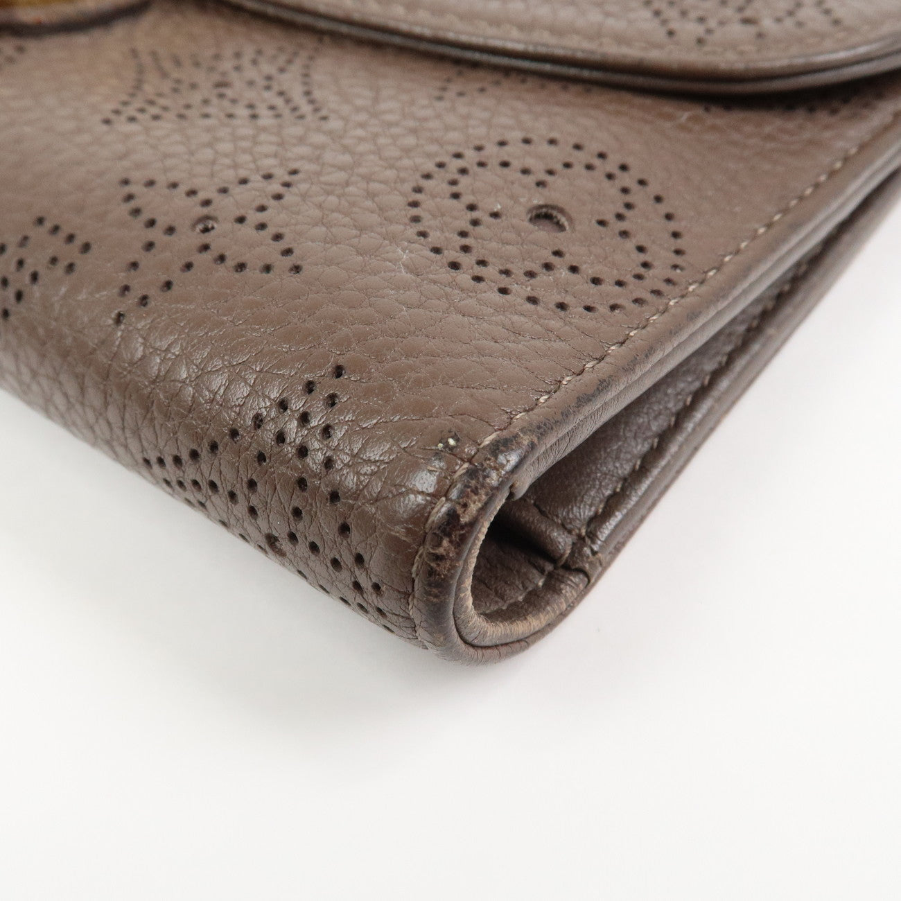 Louis Vuitton Monogram Mahina Portefeuille Amelia Wallet M58089