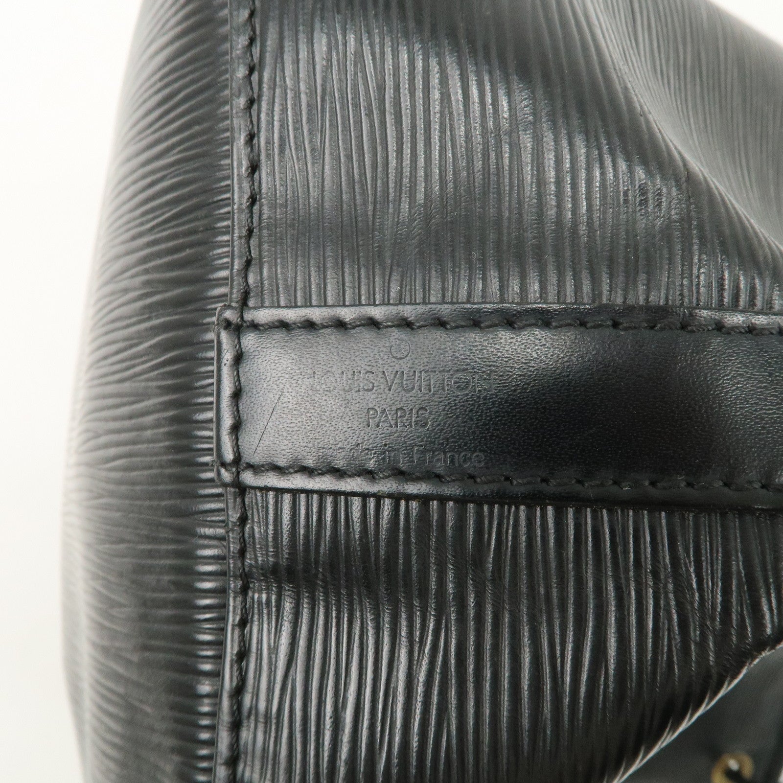 Louis Vuitton Epi Petit Noe Shoulder Bag Noir Black M59012