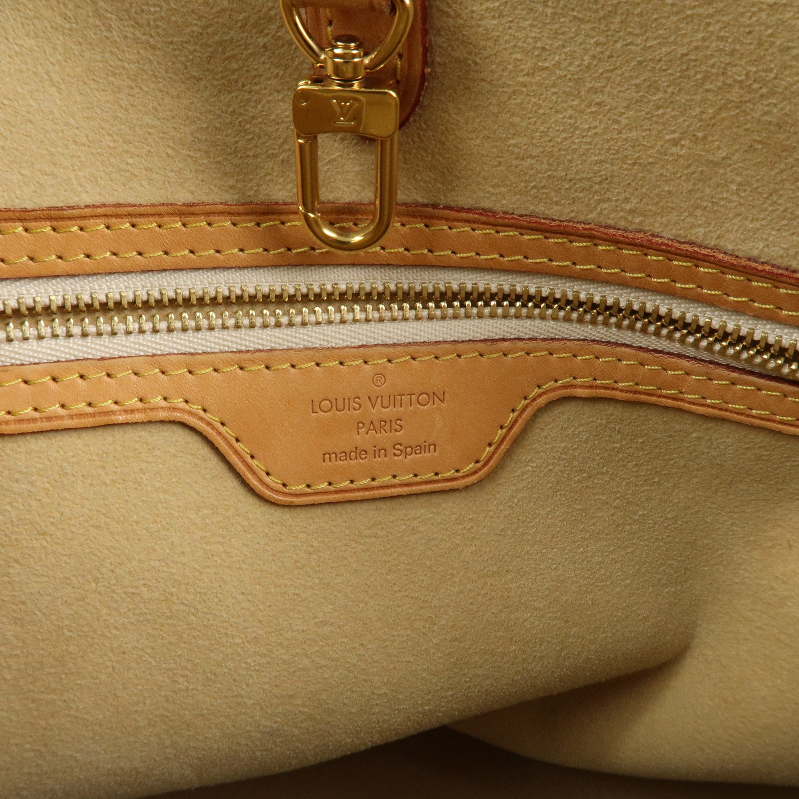 Louis Vuitton Damier Azur Hampstead PM Hand Bag Ivory N51207