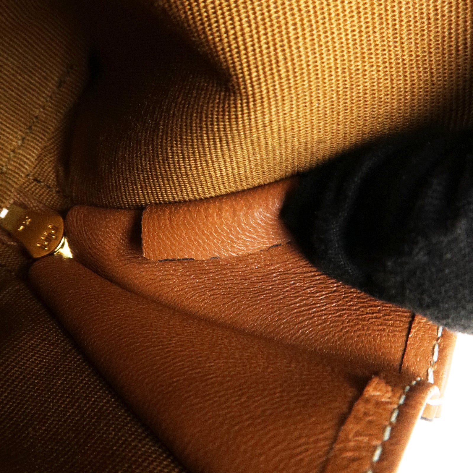 CELINE Triomphe Canvas Lamb Skin Chain Shoulder Bag Tan