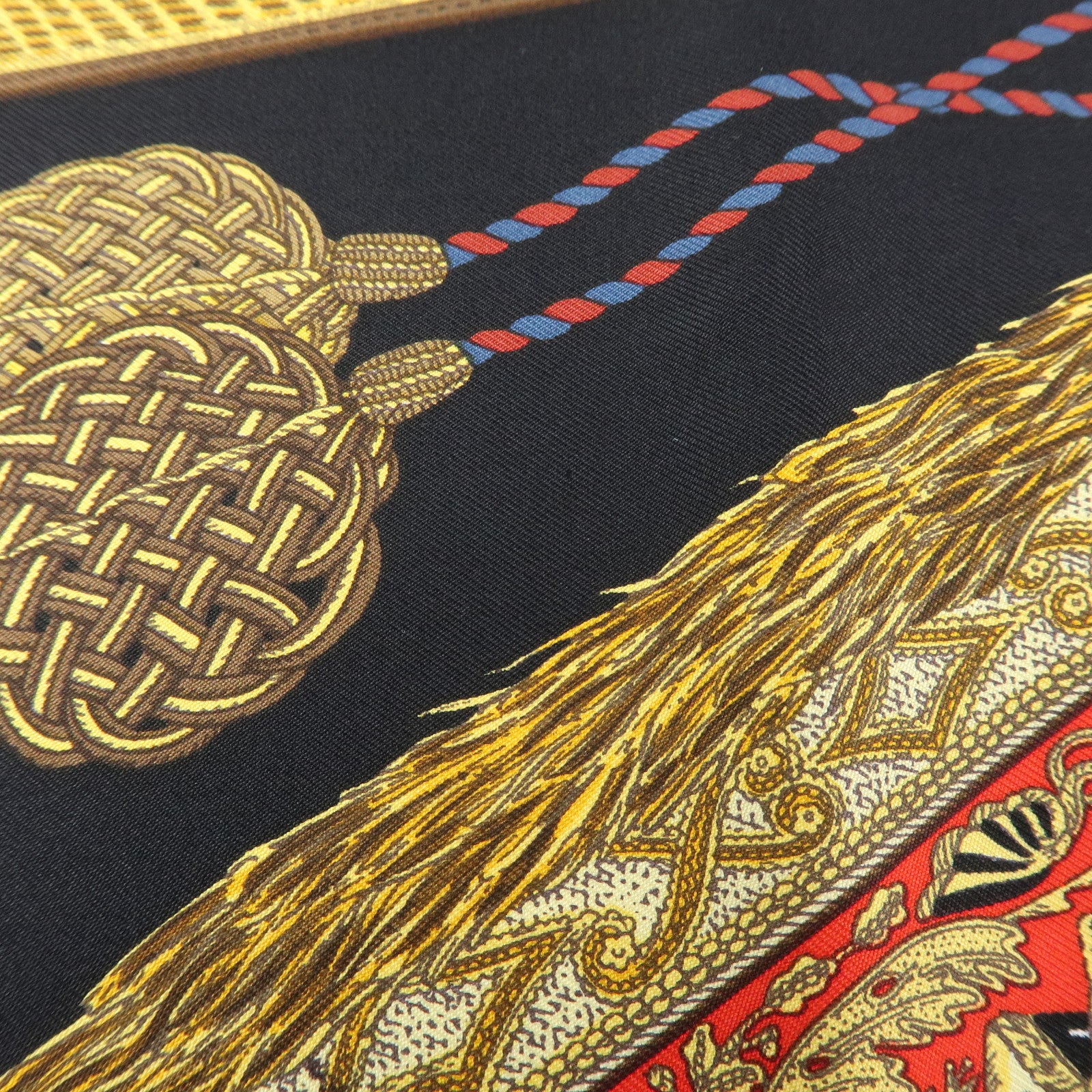 HERMES Carre 90 Silk 100% Scarf Poste et Cavalerie Navy