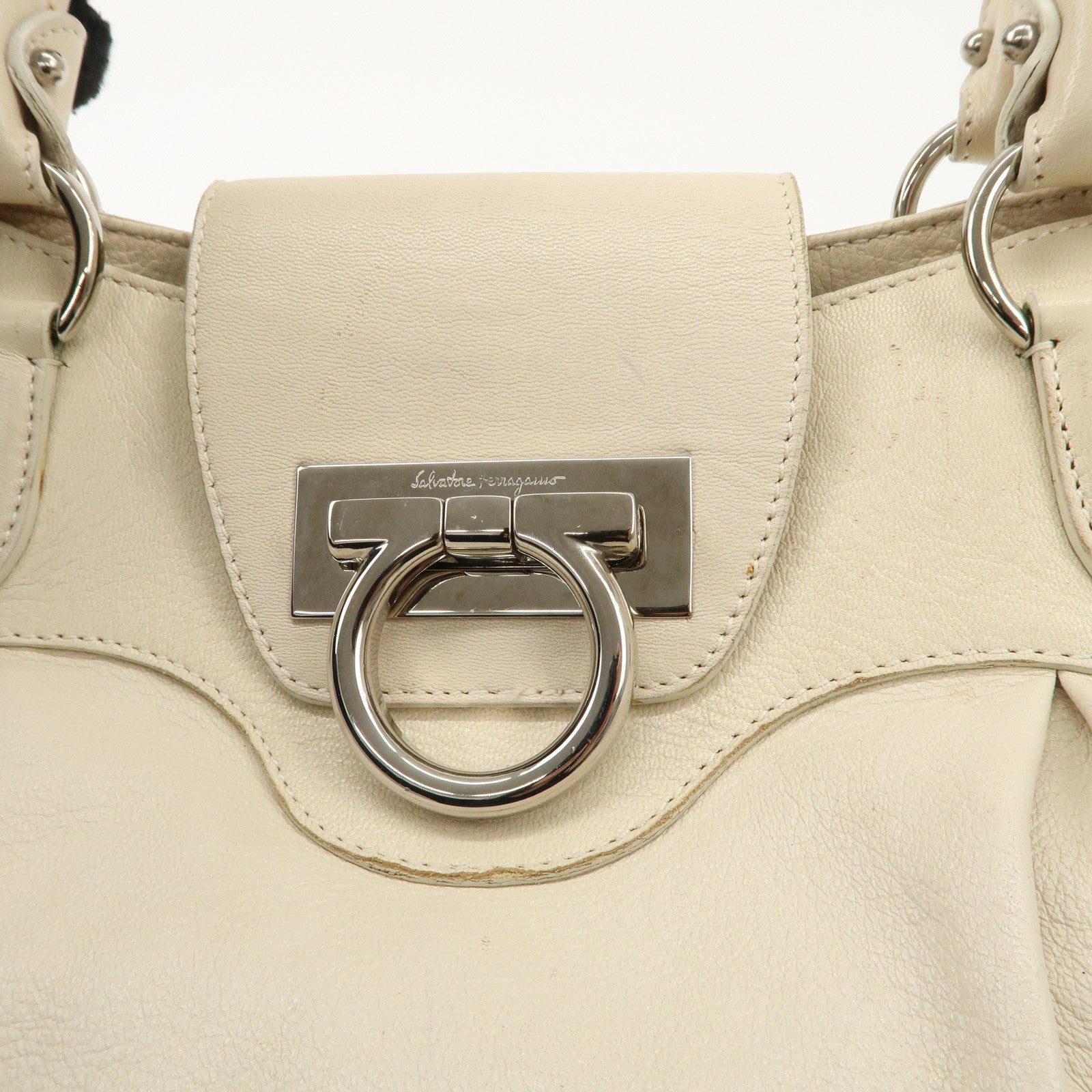 Ferragamo Gancini Leather Shoulder Bag Hand Bag Ivory Silver Hardware Used