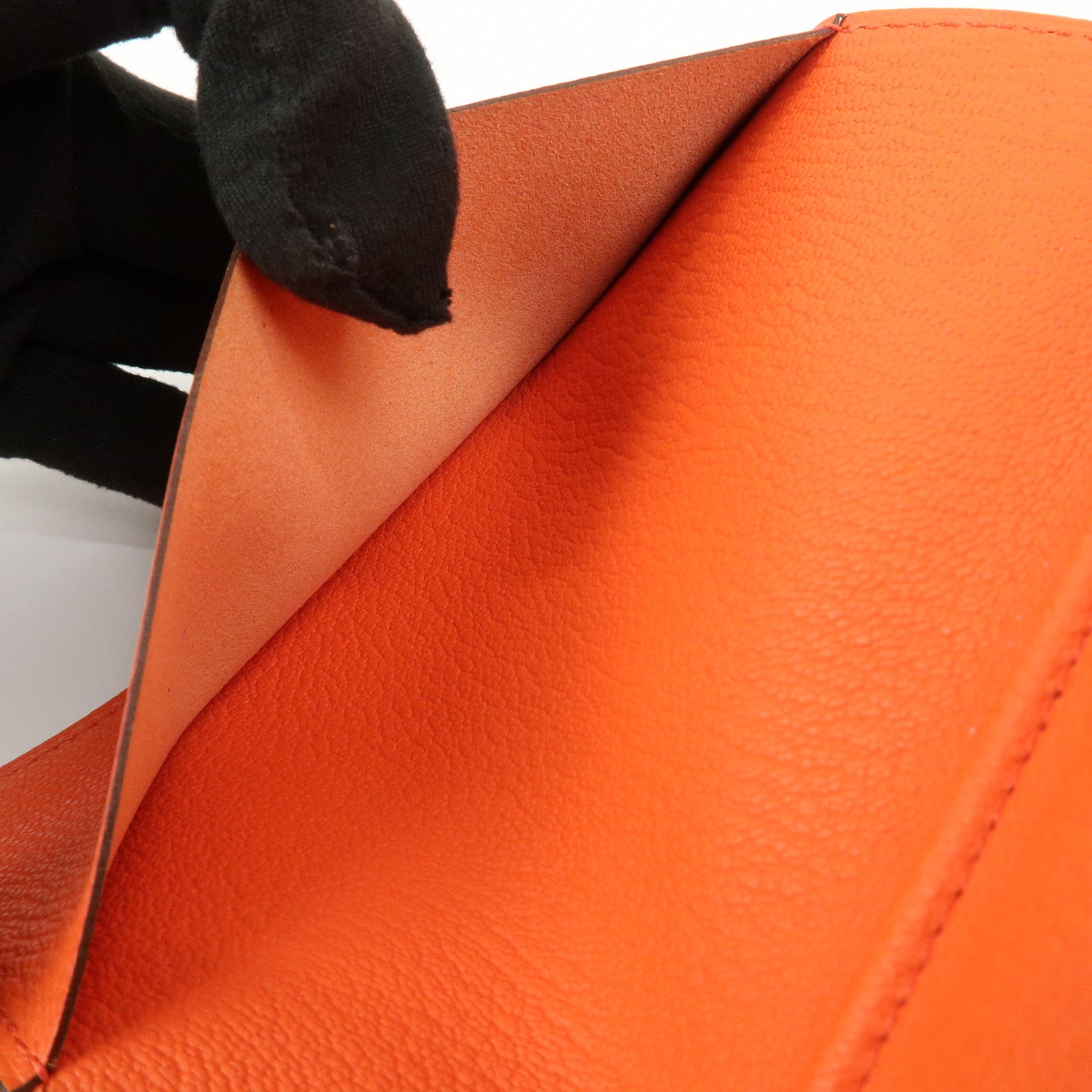 HERMES Leather Agenda PM Planner Cover X Stamped Orange