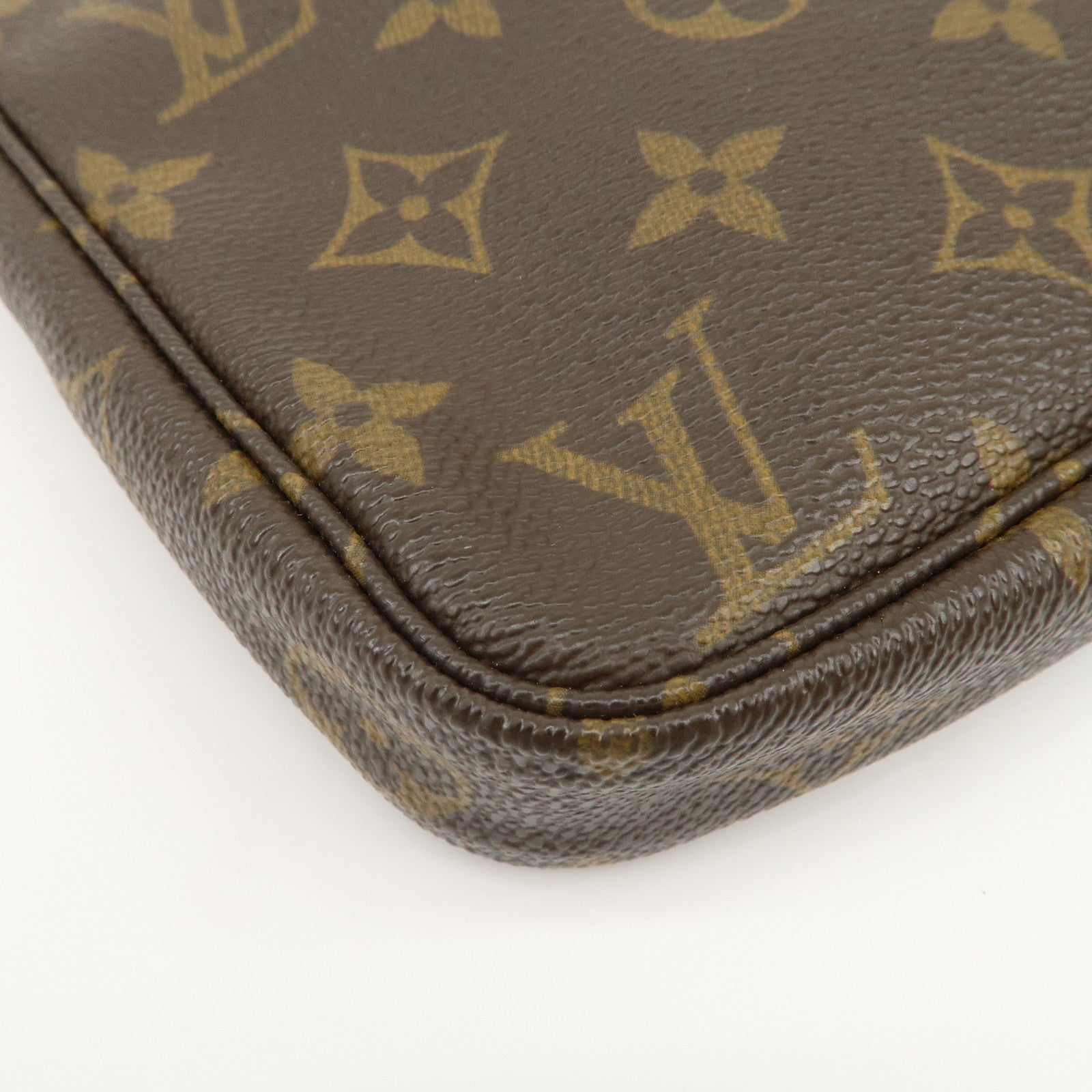 Louis Vuitton Monogram Pochette Accessoires Pouch Hand Bag M51980